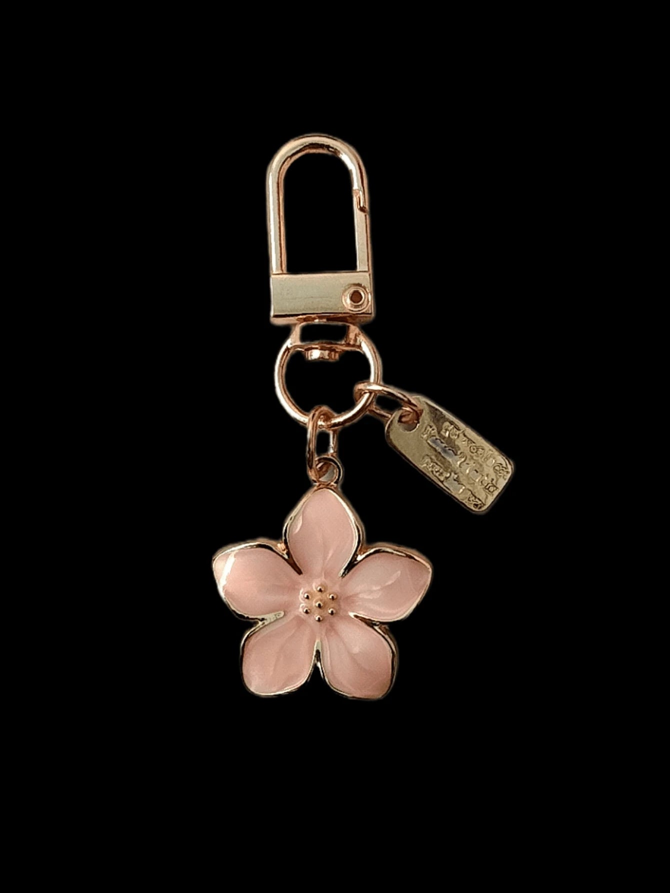 HAILIAN 1pc Alloy Material Cherry Blossom Shaped Keychain With Light & Graceful Blossom And Square Plate, Suitable For Bag Pendant, Car Keychain, Couple Birthday & Festival Gift