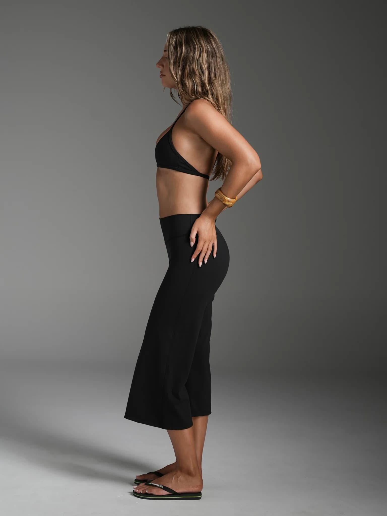 High Waist Wide Leg Capri Pants, Casual Pure Black Loose Capri Pants, Comfortable Slimming And Versatile Sports