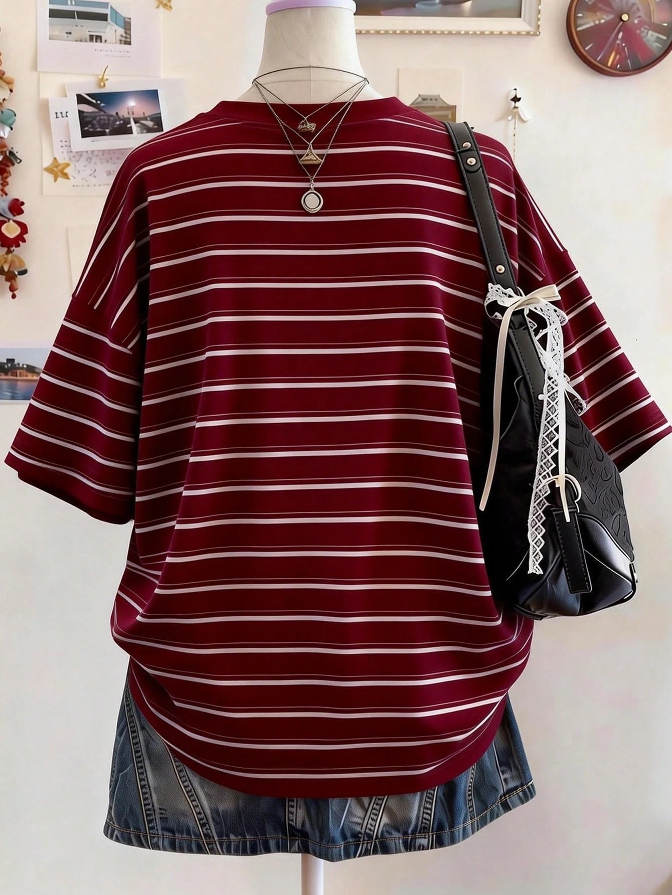 Lalippa Striped Digital Print Fashionable Minimalist Plus Size Long Round Neck Drop Shoulder T-Shirt, Gift For Friends