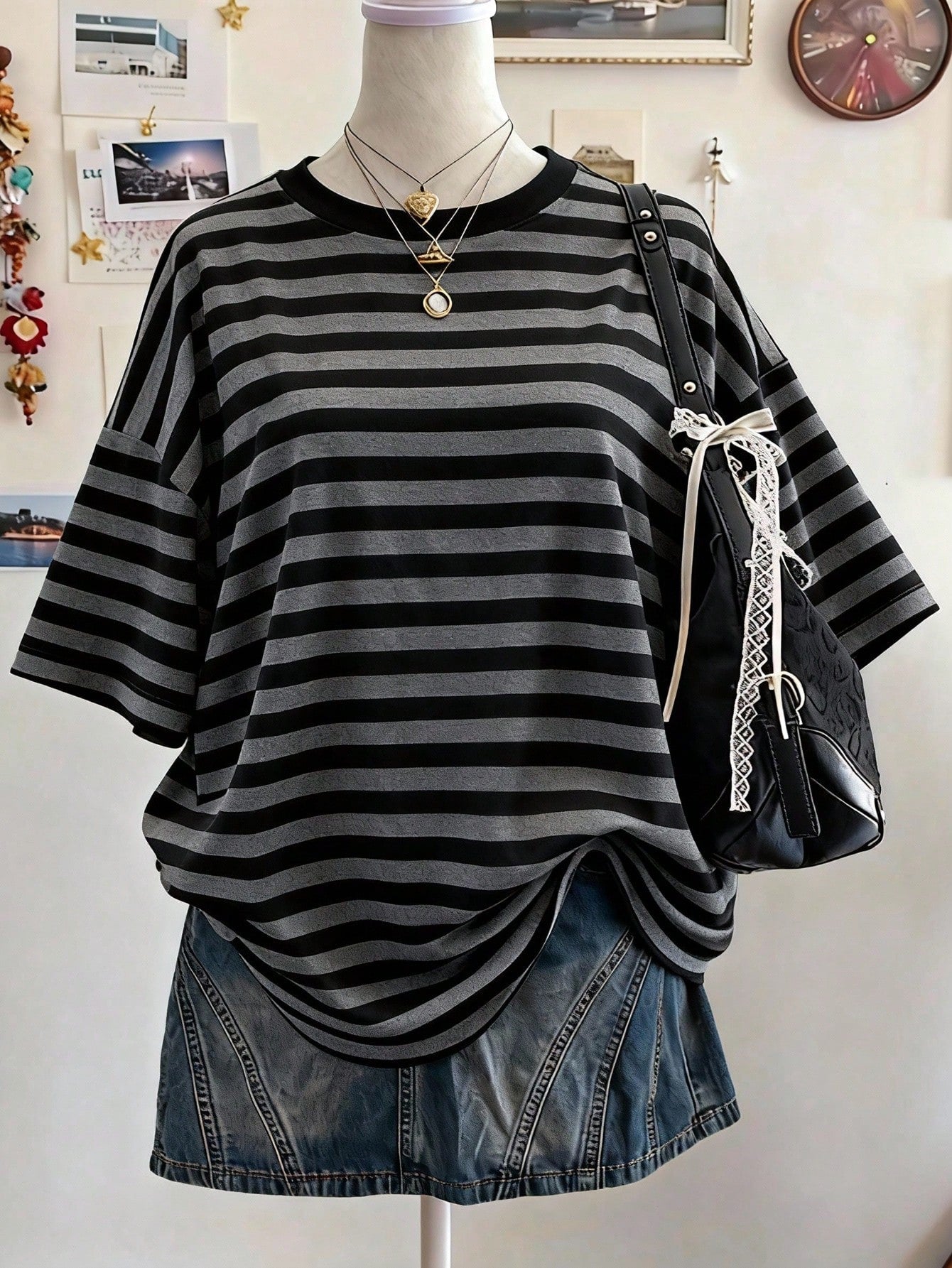 Lalippa Striped Digital Print Fashionable Minimalist Plus Size Long Round Neck Drop Shoulder T-Shirt, Gift For Friends