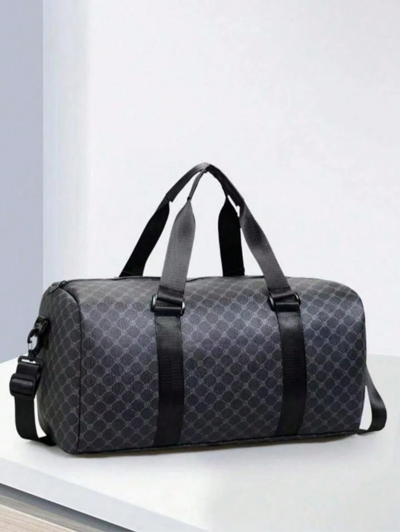 Large Capacity Travel Duffle Bag, Weekender Bag With Wet Pocket, Waterproof Overnight Bag For Gym Fitness Hospital, Carry-On Luggage For Weekend Trip, Black Large Tote Bag Travel Essential Shopping Ba