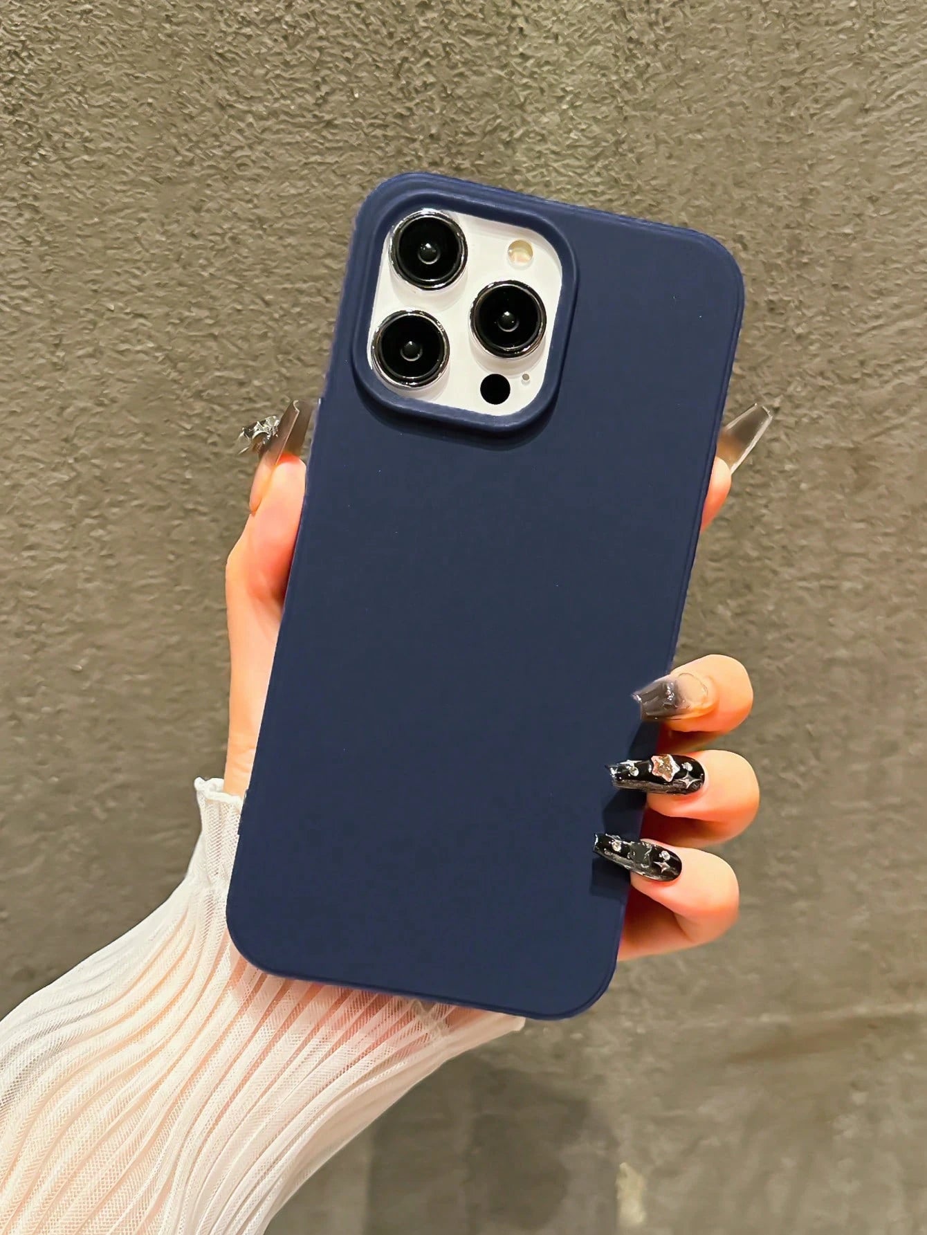 Large Hole Candy Minimalist Solid Color Matte Creative Anti-Drop Phone Case Compatible With Apple 18promax 11 12 13 14 15 16plus 13promax XR 16 14plus 14promax 13pro Mini 17promax 16promax And Other M