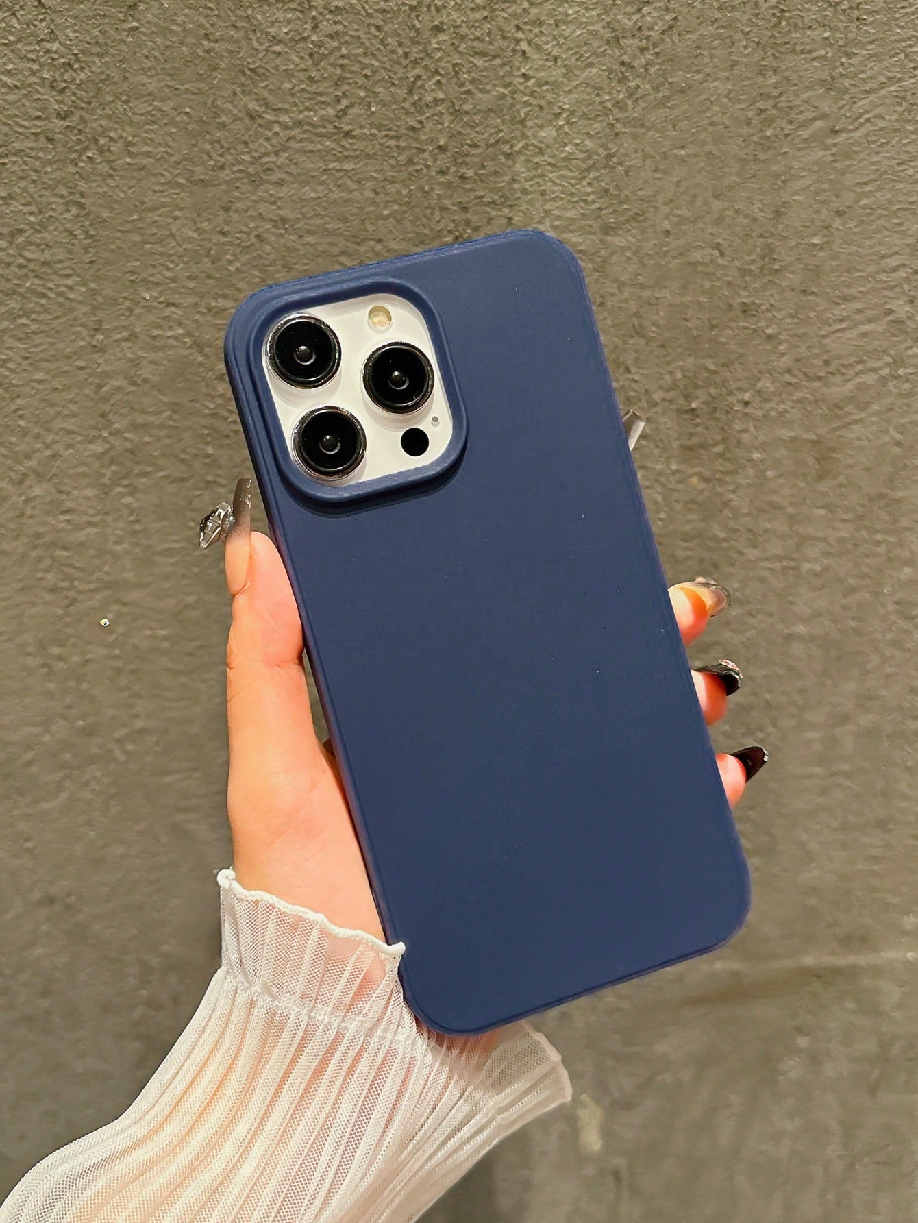 Large Hole Candy Minimalist Solid Color Matte Creative Anti-Drop Phone Case Compatible With Apple 18promax 11 12 13 14 15 16plus 13promax XR 16 14plus 14promax 13pro Mini 17promax 16promax And Other M
