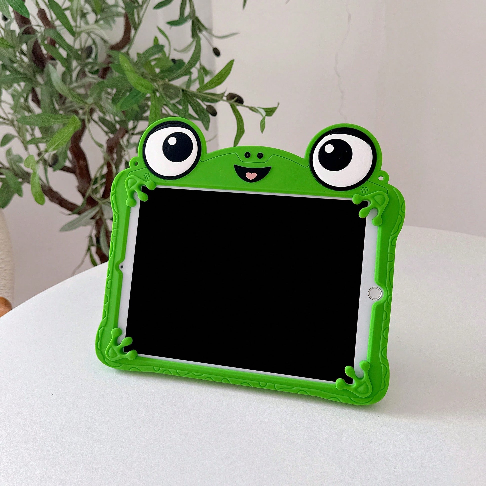 Lolla 1pc Cute Frog Protective Case Compatible With 7/8/9/Air 5/4/3/9th Gen 10.2/Pro 11/Mini 7/Air 6//A7/8/9 Full Coverage Silicone Tablet Shell, Aesthetic, Back To School