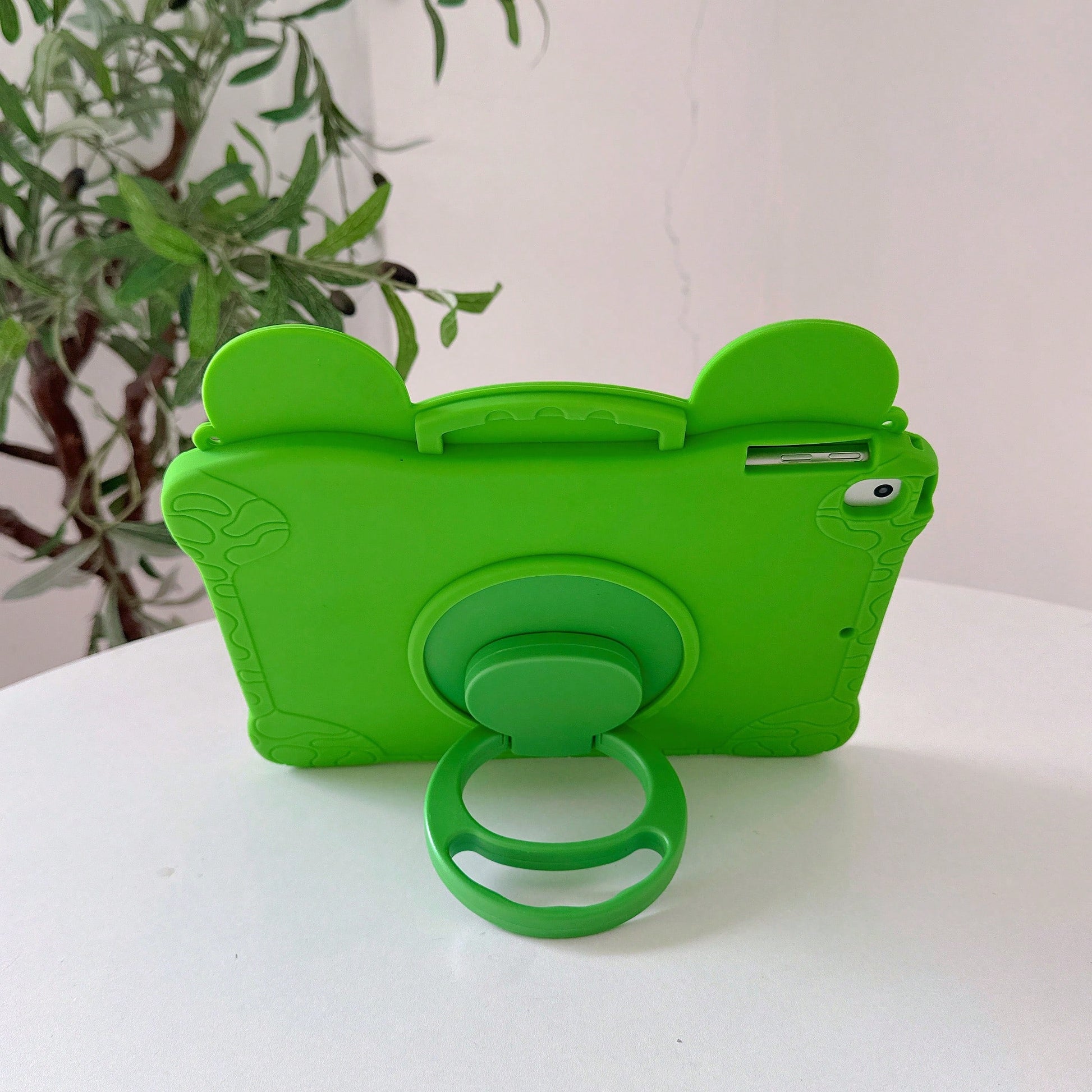 Lolla 1pc Cute Frog Protective Case Compatible With 7/8/9/Air 5/4/3/9th Gen 10.2/Pro 11/Mini 7/Air 6//A7/8/9 Full Coverage Silicone Tablet Shell, Aesthetic, Back To School