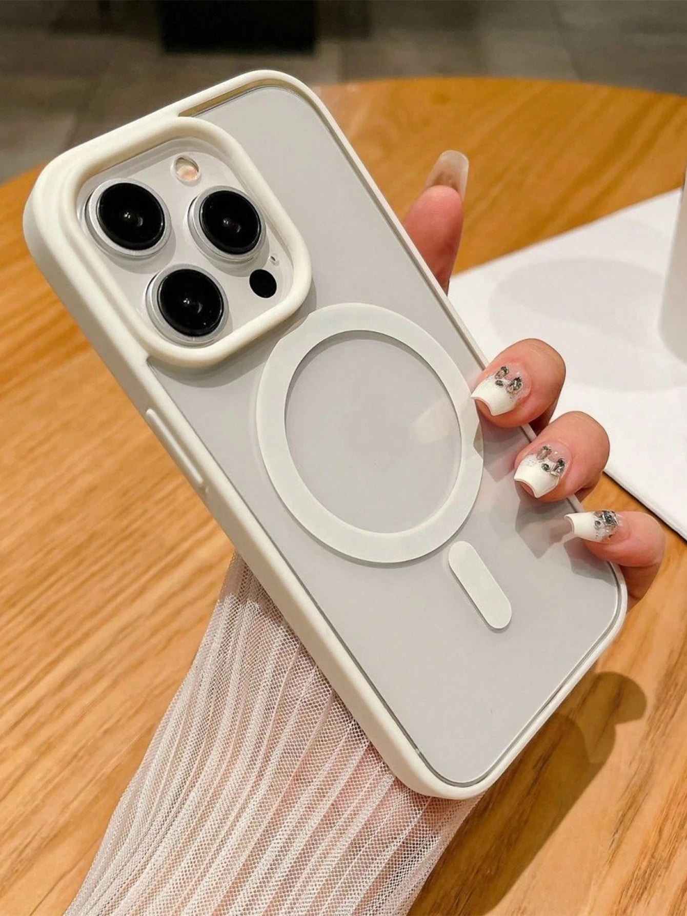 Luxury Magnetic Transparent Acrylic Wireless Charging Protective Case, Compatible With IP17Promax/ 16promax/17pro/17/16 15 14 13 12 11 7/8/SE2/SE3 13 12 16 15 14 7/8 Plus 16 15 14 13 12 11 Pro 16 15 1
