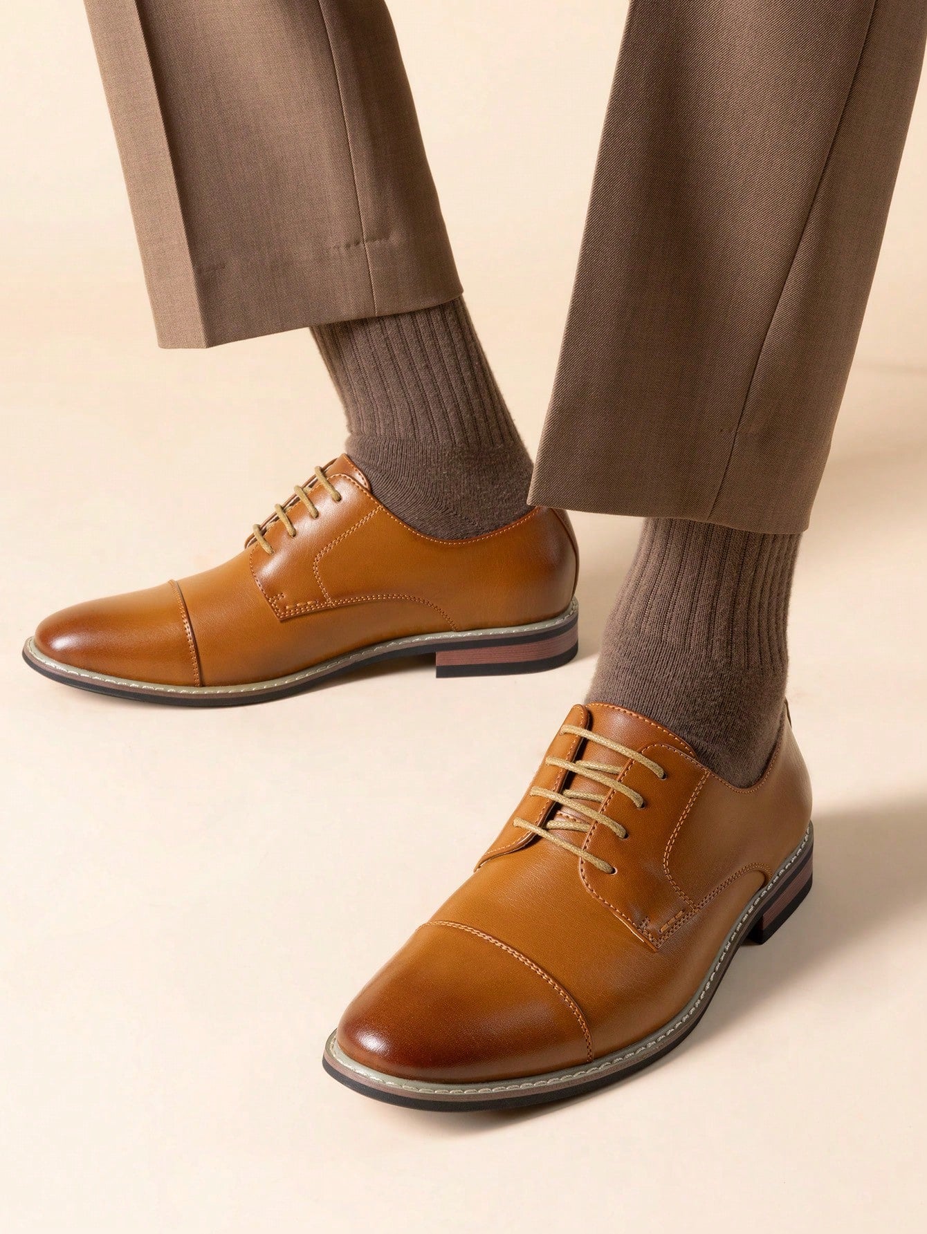 Men's Classic Oxford Shoes Business Casual Lace-Up For Office Dating Dress Brown Shoes