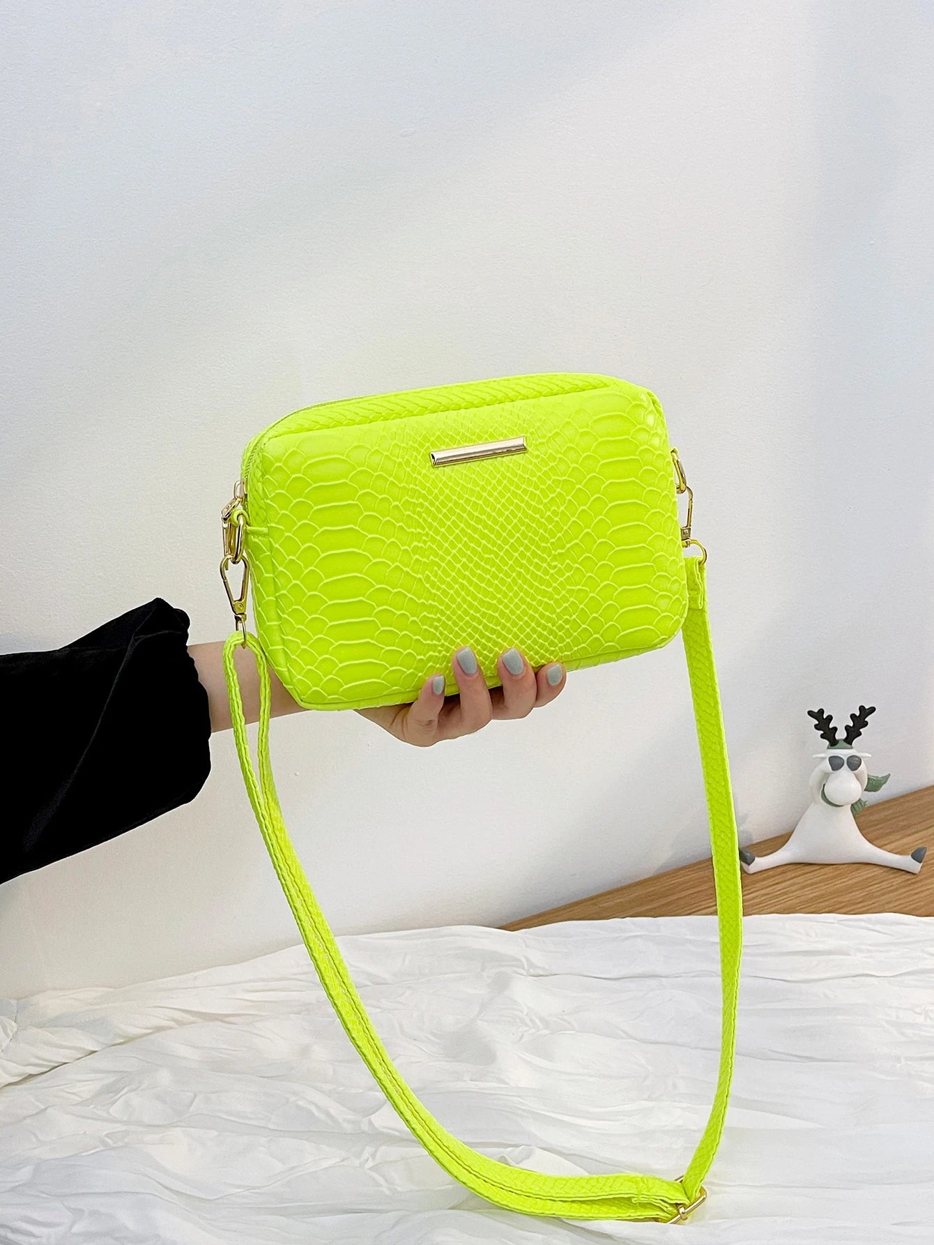 Mini Neon Yellow Snakeskin Embossed Metal Decor Square Bag, Yellow