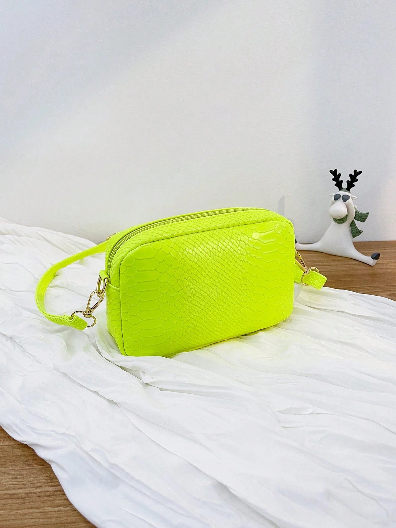 Mini Neon Yellow Snakeskin Embossed Metal Decor Square Bag, Yellow