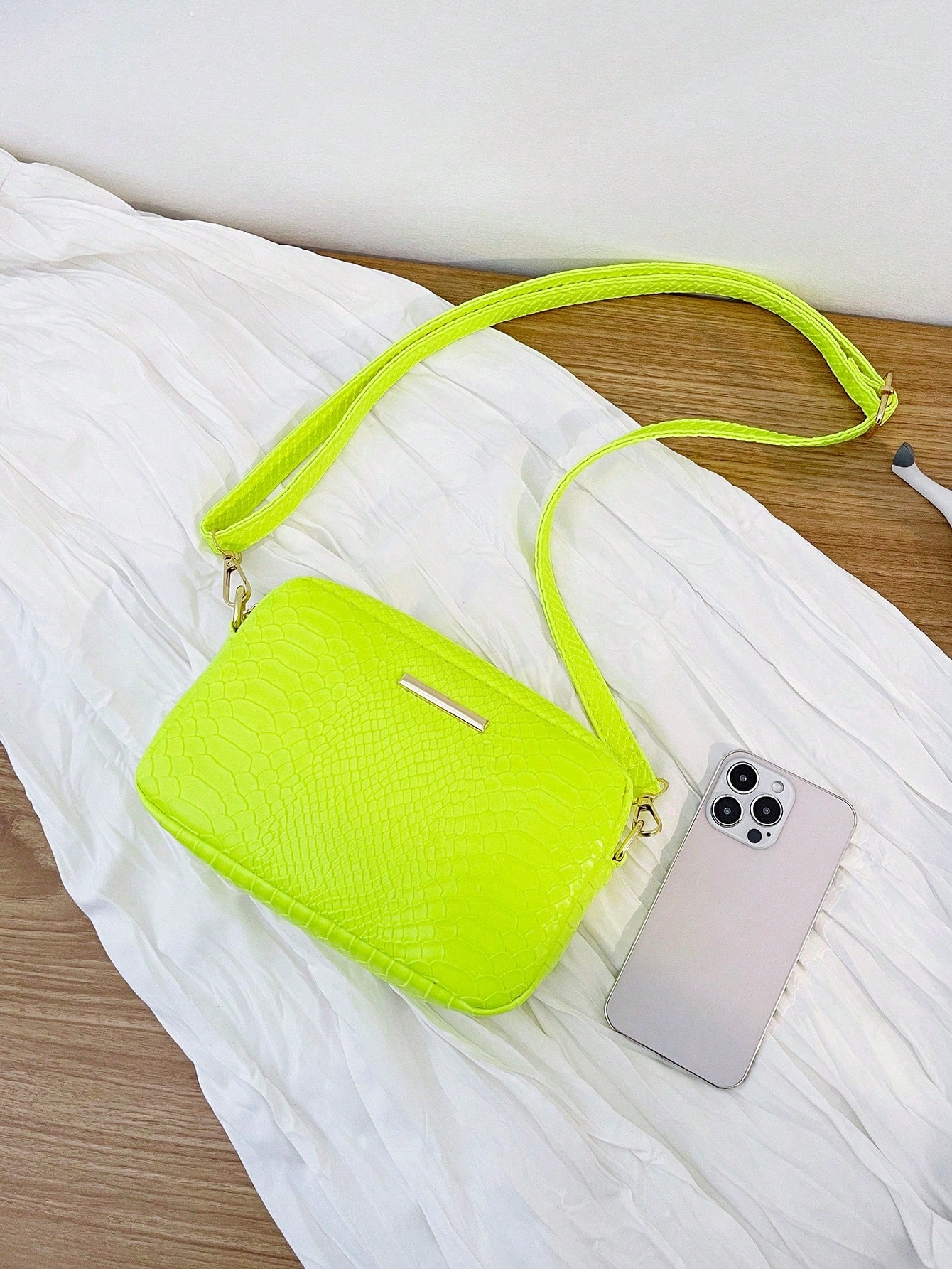 Mini Neon Yellow Snakeskin Embossed Metal Decor Square Bag, Yellow
