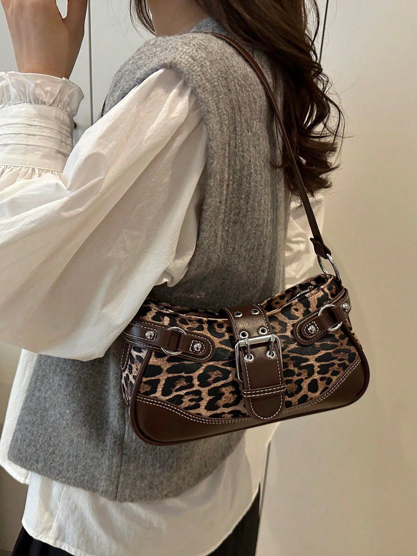 Minimalist Chic Leopard Print Shoulder Bag For Women, Vintage Y2K Crescent Underarm Bag, Stylish Small Designer Handbag