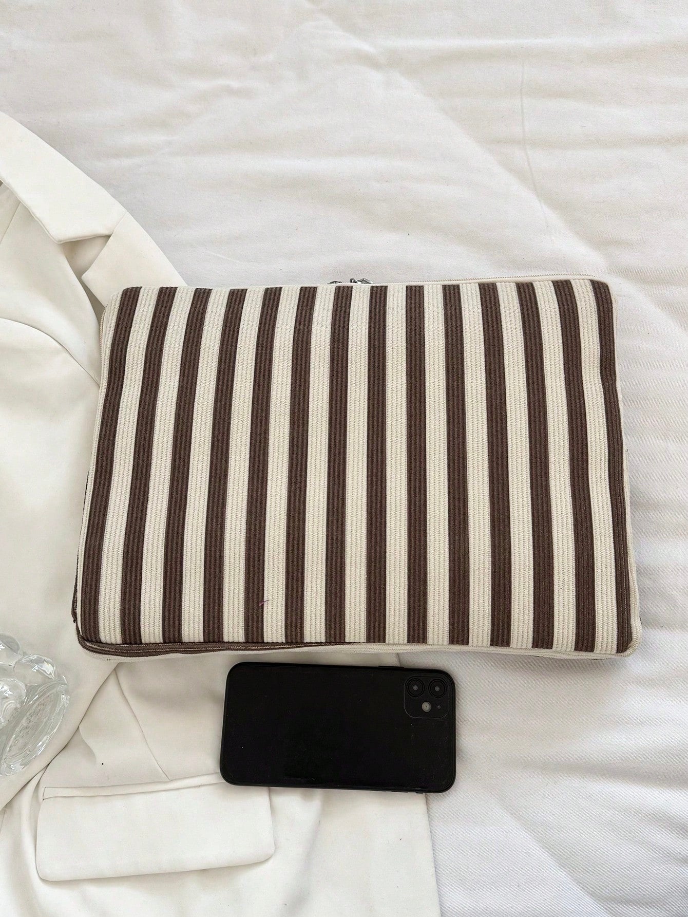Minimalist Plain Luxury Multi-Size Notebook, Tablet & Laptop Sleeve Case