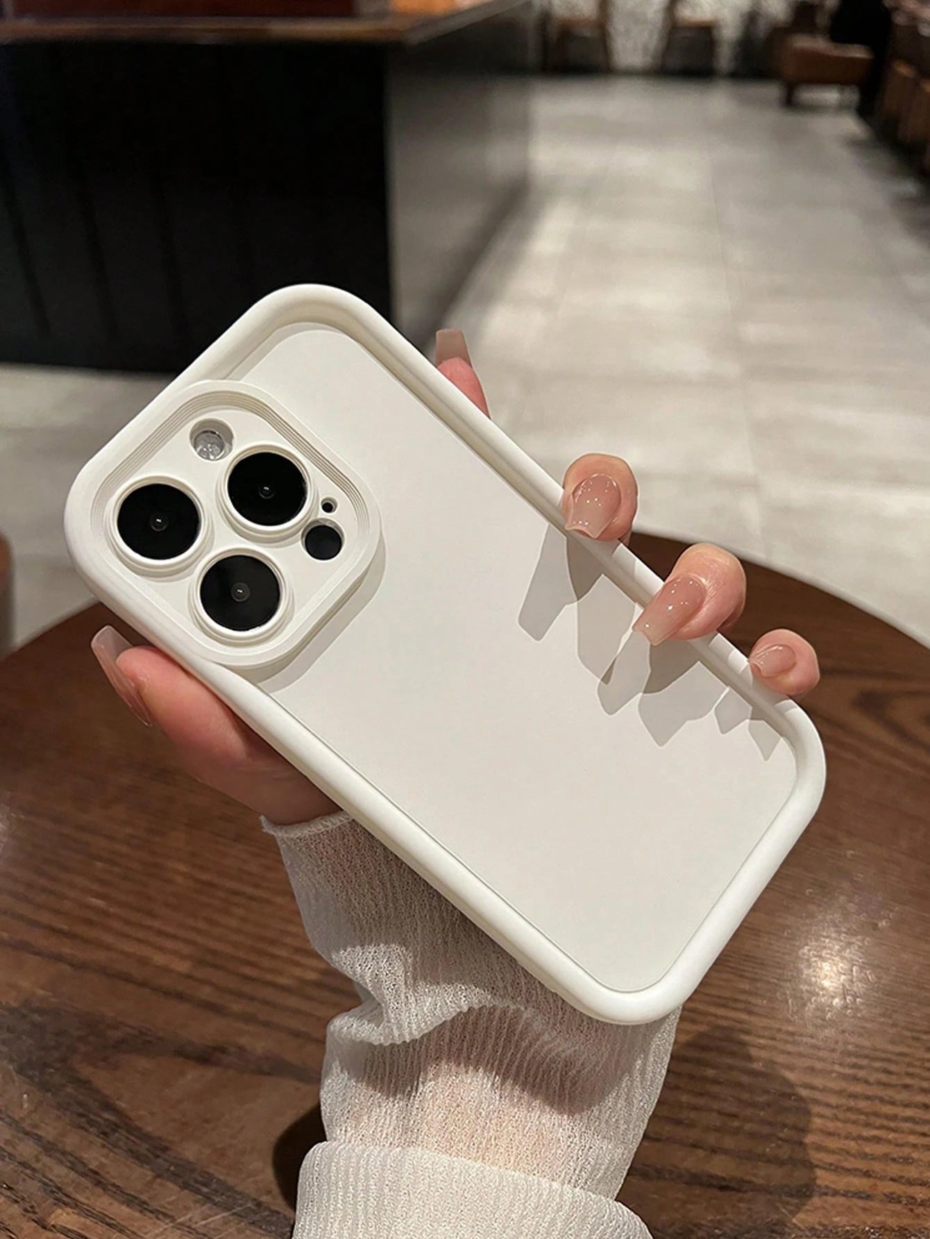Minimalist White Solid Color Material Basic Phone Case With Thickened Anti-Drop Frame Compatible With IPhone 17 Pro Max/17 Pro/17 Air/17/16 Pro Max/16/16 Pro/16 Plus/16E/15/15 Plus/15 Pro/15 Pro Max/1