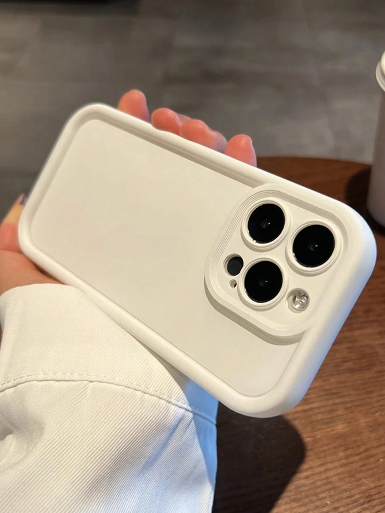 Minimalist White Solid Color Material Basic Phone Case With Thickened Anti-Drop Frame Compatible With IPhone 17 Pro Max/17 Pro/17 Air/17/16 Pro Max/16/16 Pro/16 Plus/16E/15/15 Plus/15 Pro/15 Pro Max/1