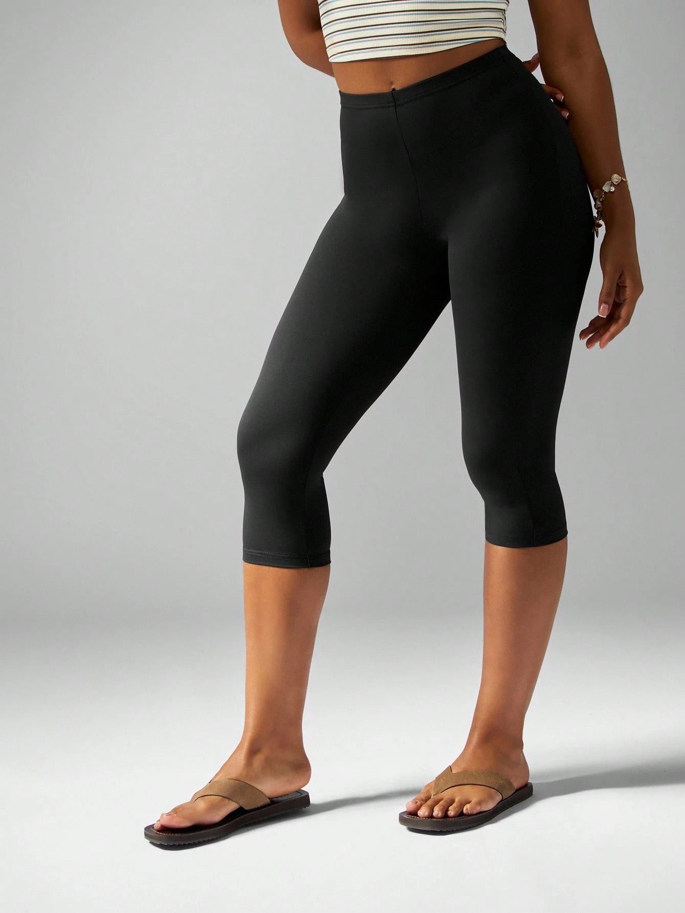 MISSGUIDED High Waist Capri Leggings Compression Pants Premium Stretch Knit Sportswear Workout Gym Running