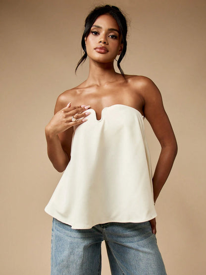MISSGUIDED Strapless Bandeau Top Sweetheart Neckline Elegant Draped A-Line Design Evening Party Club Night Out Sleeveless Dressy Summer Spring Top