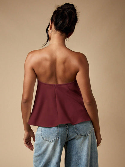 MISSGUIDED Strapless Bandeau Top Sweetheart Neckline Elegant Draped A-Line Design Evening Party Club Night Out Sleeveless Dressy Summer Spring Top