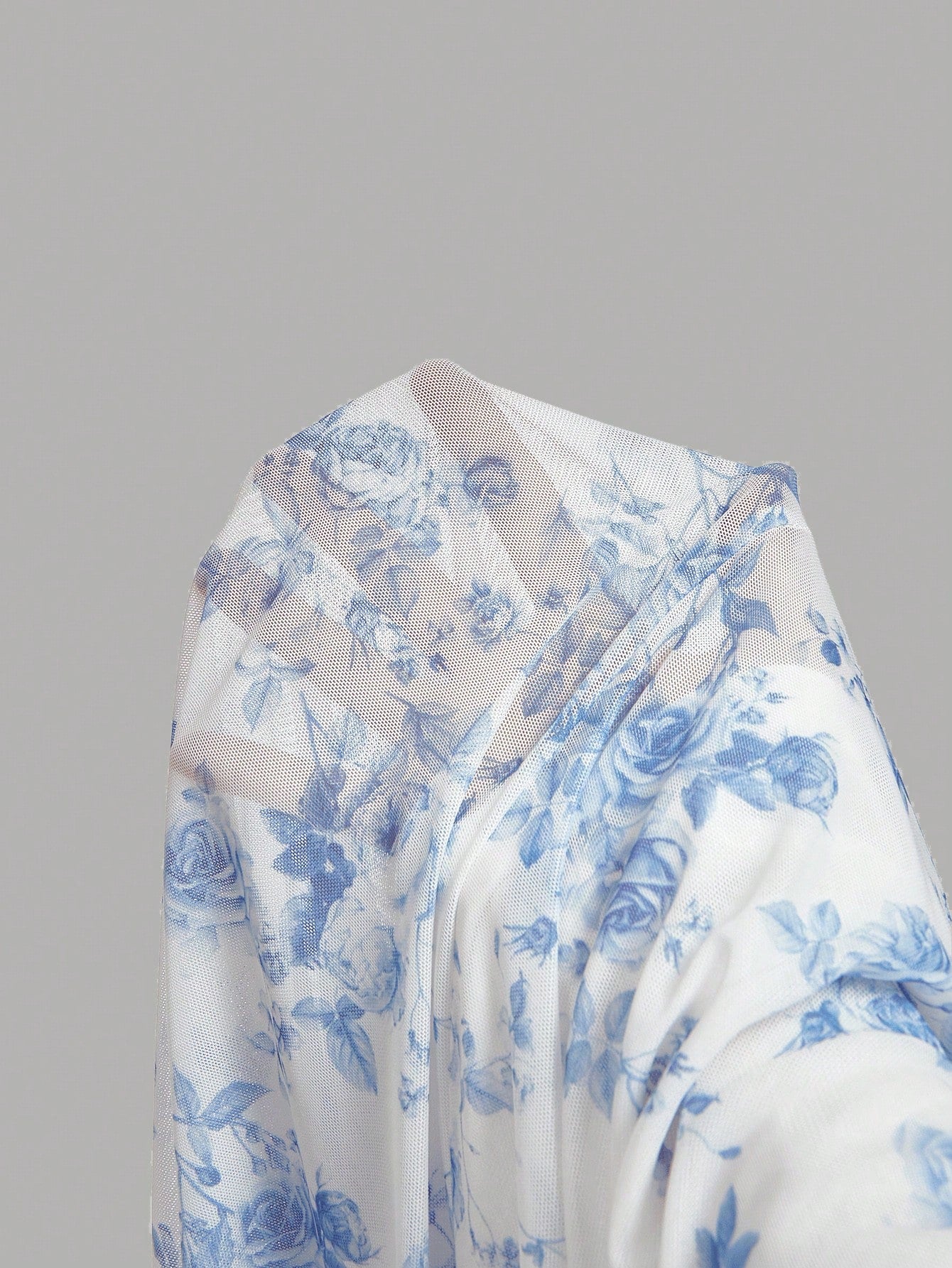 MOD Women's Ruched Waist Side Tie Asymmetrical Hem Blue & White Floral Print Skirt