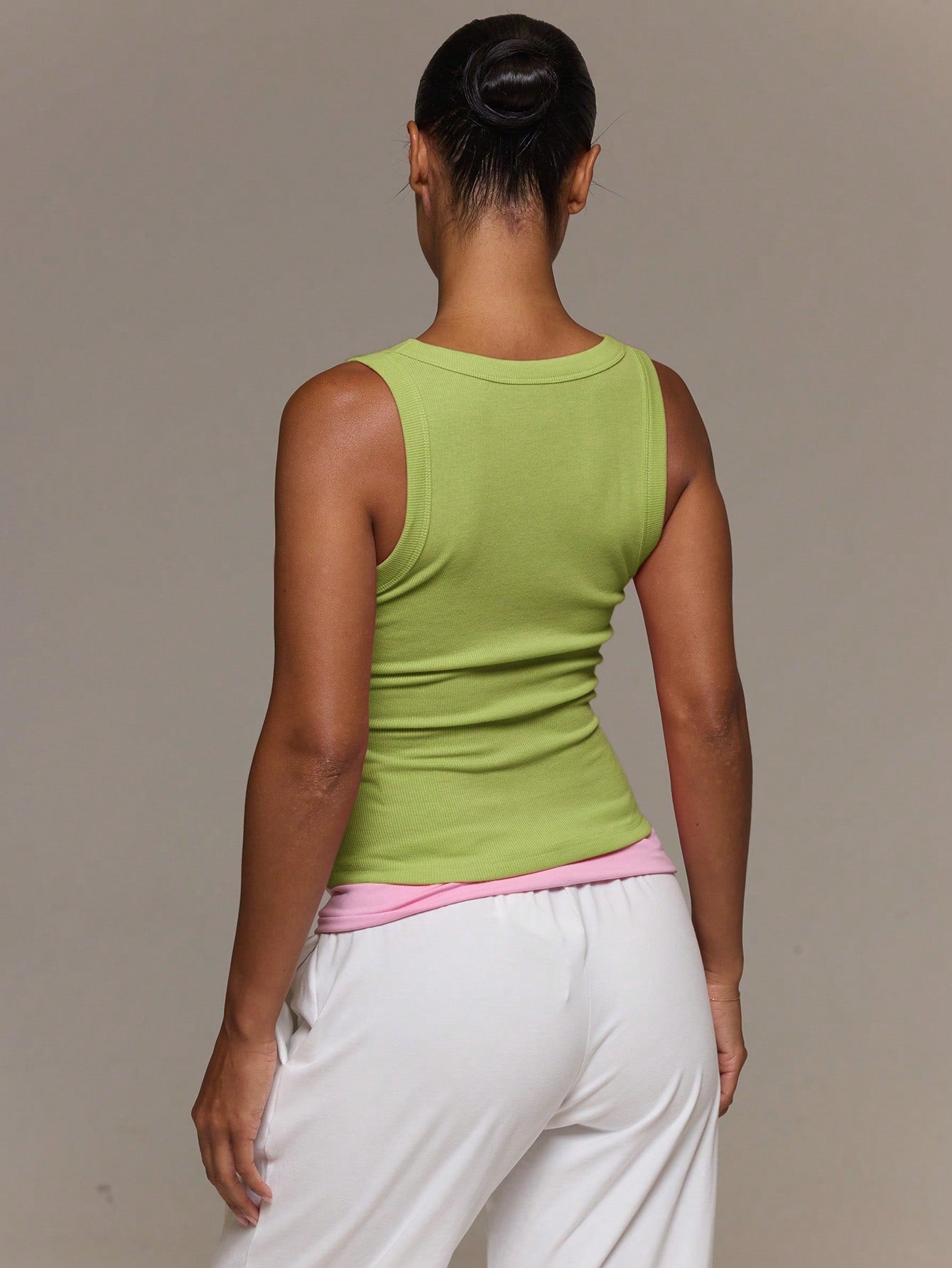MUSERA ESSENTIALS Ribbed Scoop Neck Fitted Tank Vest Top Cute Everyday Basics Sexy Daily Spring Summer Essential