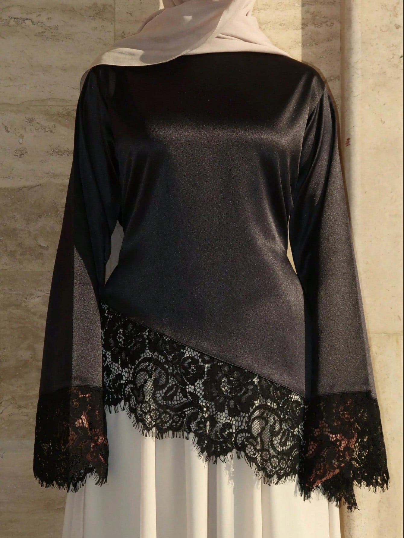New Arrival Plus Size Women's Fashion Elegant Lace Patchwork Long Sleeve T-Shirt Black, Chic & Elegant