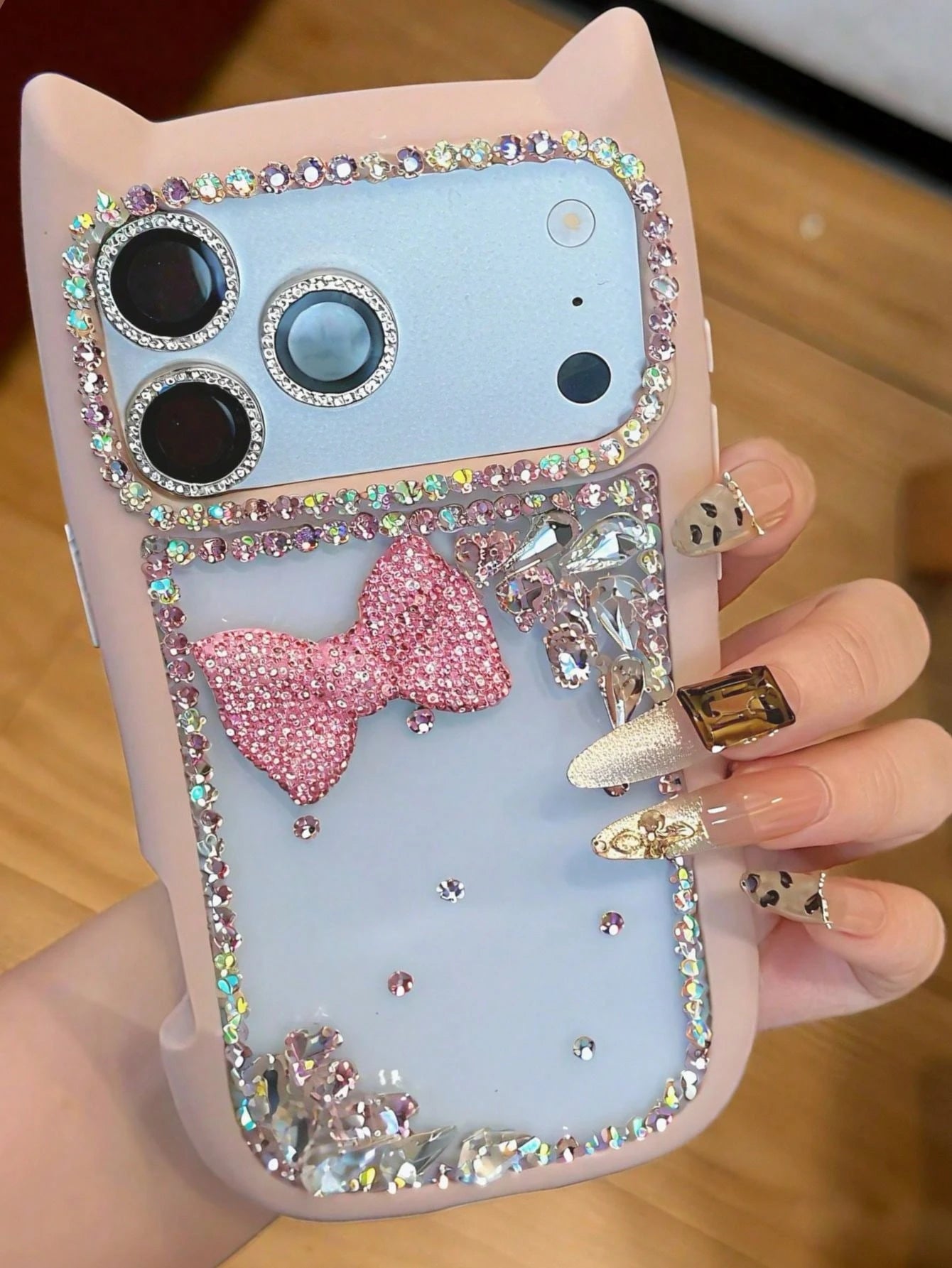 New Shiny Cat Ear High-End Protective Phone Case, Cute 3D Bow Diamond Shockproof Cover, Compatible With Iphone 17 Pro Max/17e, New Fashionable 16 Pro Max/13/14/15/16e
