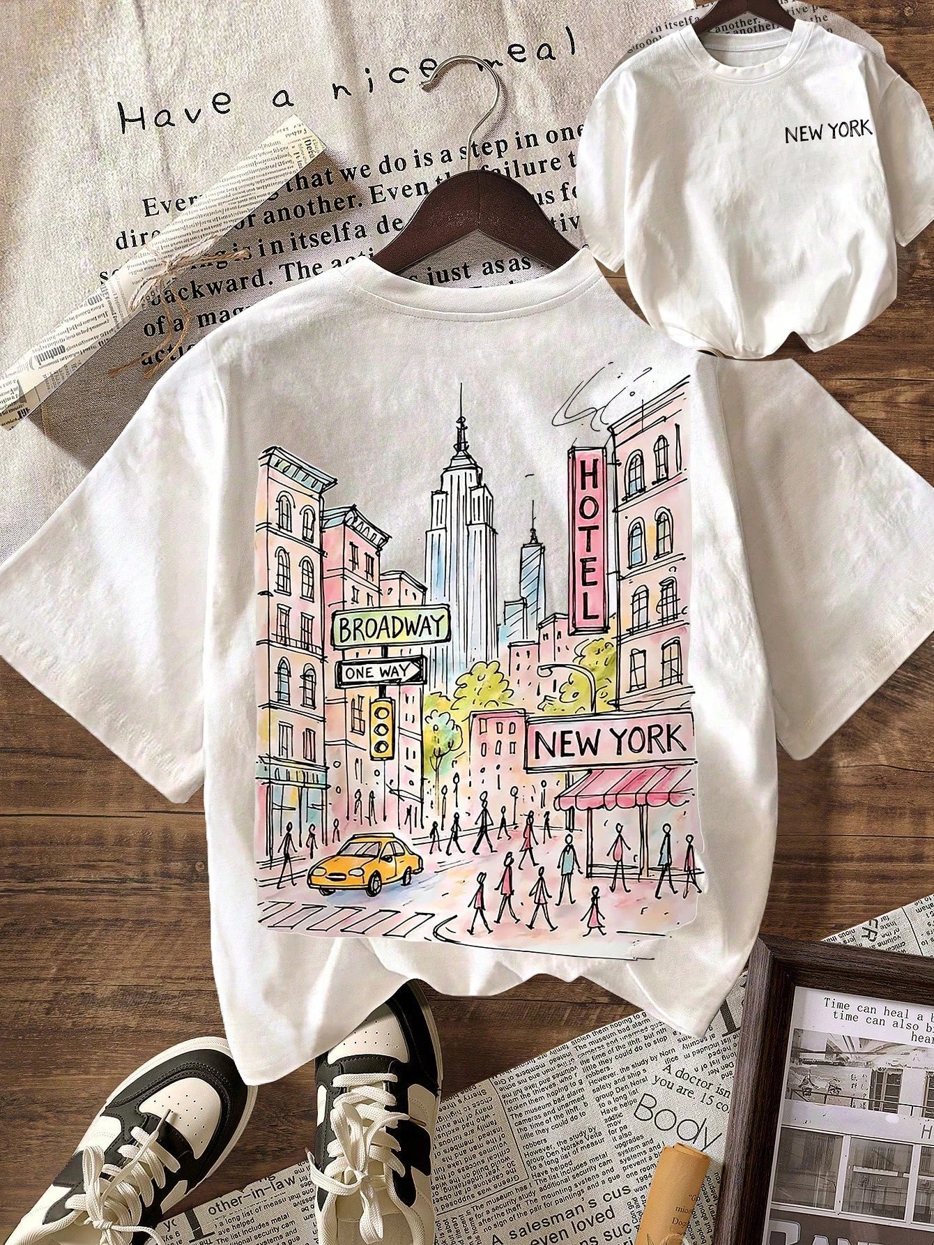 New York City Graphic T-Shirt, Plus Size Women's Casual Round Neck Short Sleeve T-Shirt, Summer Vacation White