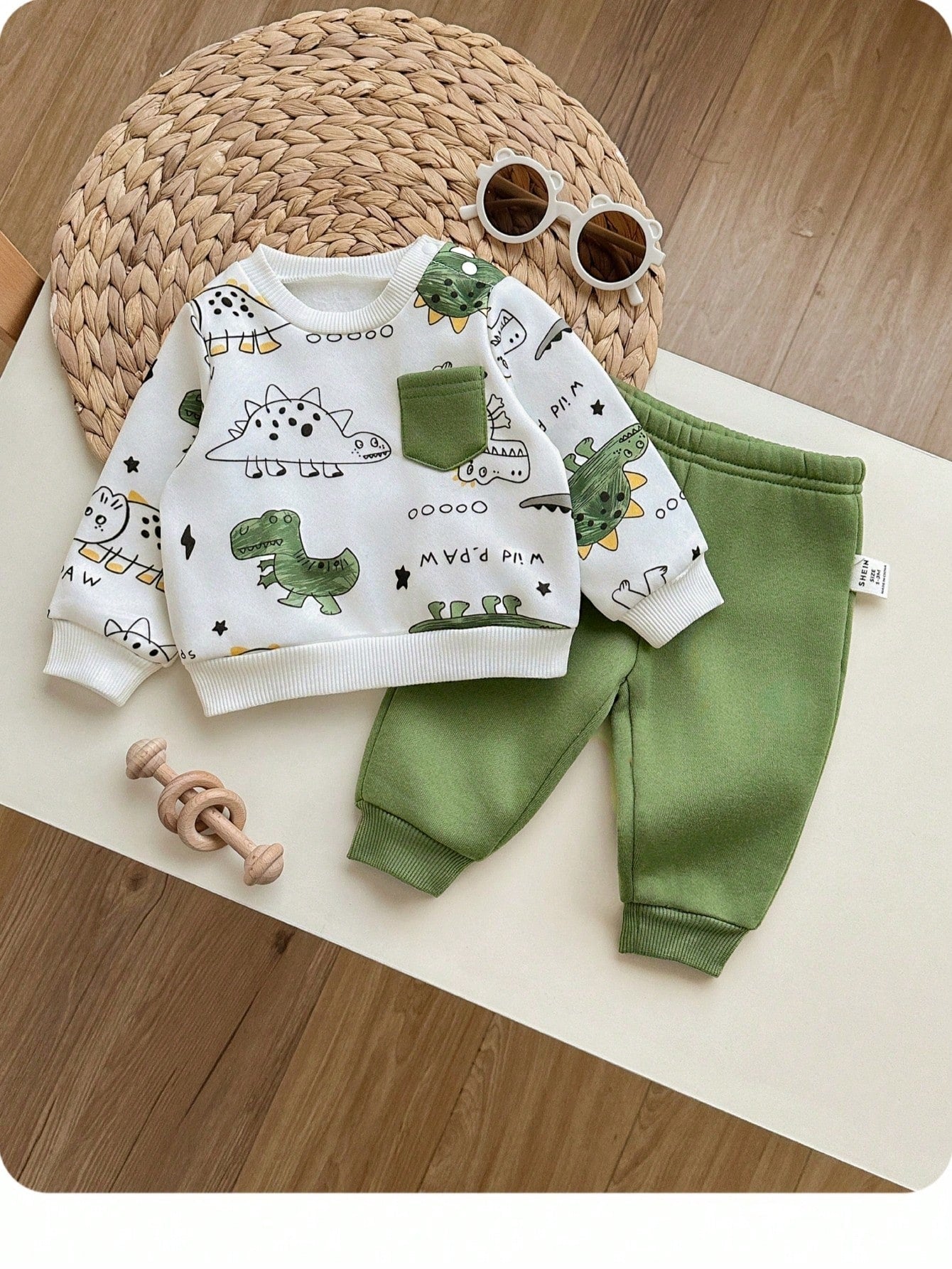Newborn Baby Cartoon Print Round Neck Long Sleeve Sweatshirt And Pants Set