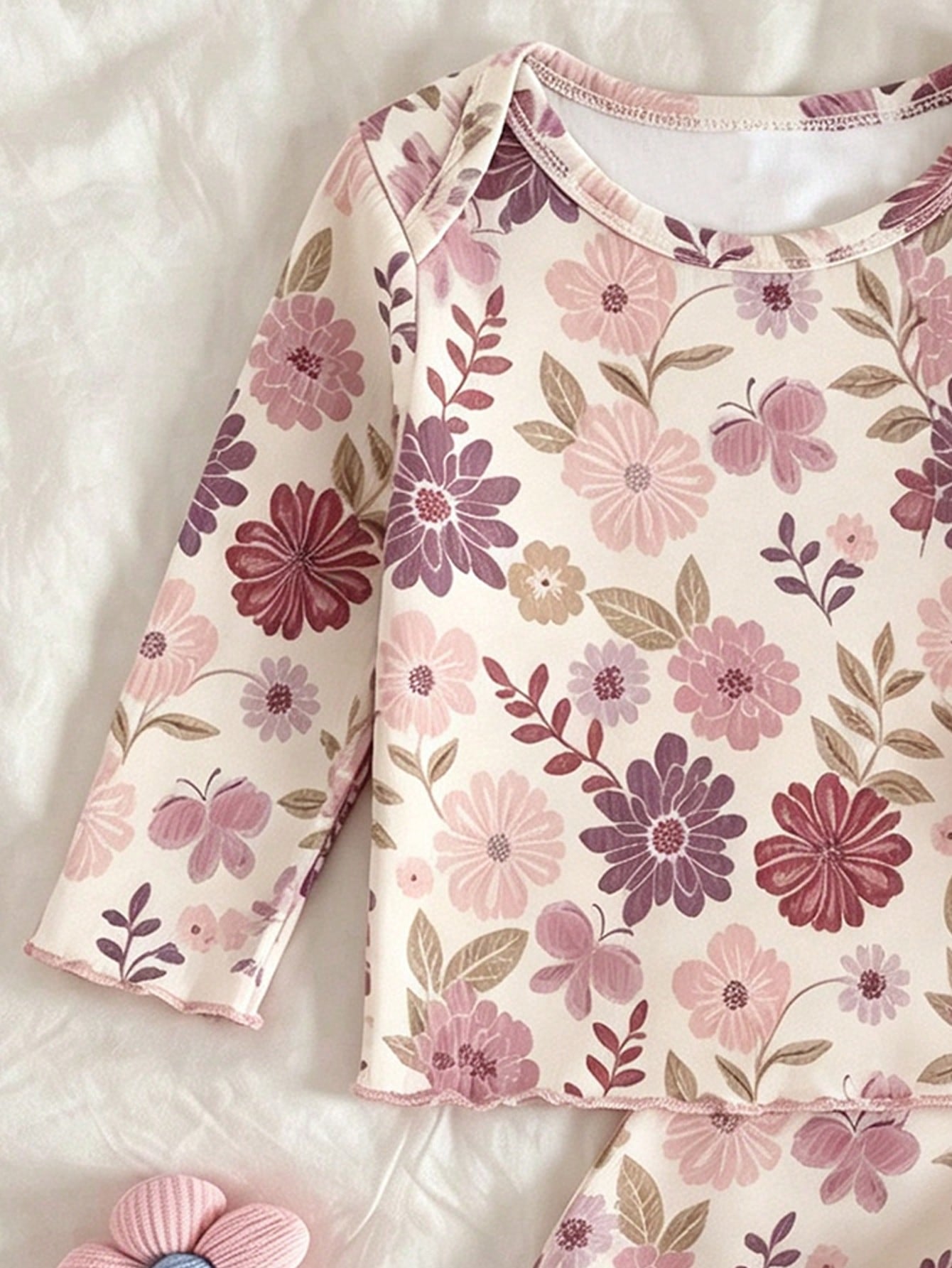 Newborn Baby Girl Cute Cartoon & Floral Pattern Long Sleeve Loungewear Set