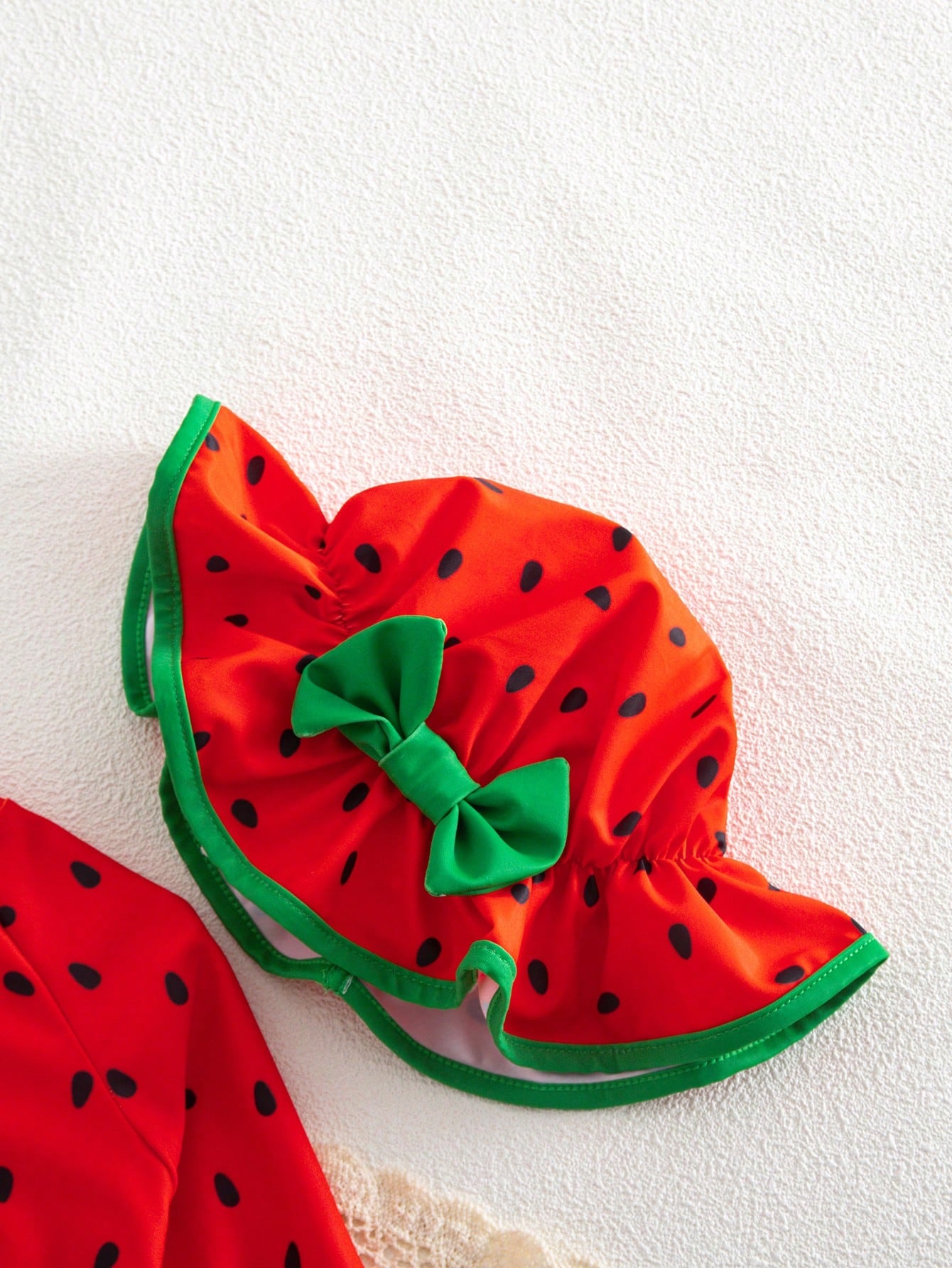 Newborn Baby Watermelon Print Color Block Ruffled One-Piece Swimsuit With Hat Beach Essentials Wear Swimwear For Bathing Suits