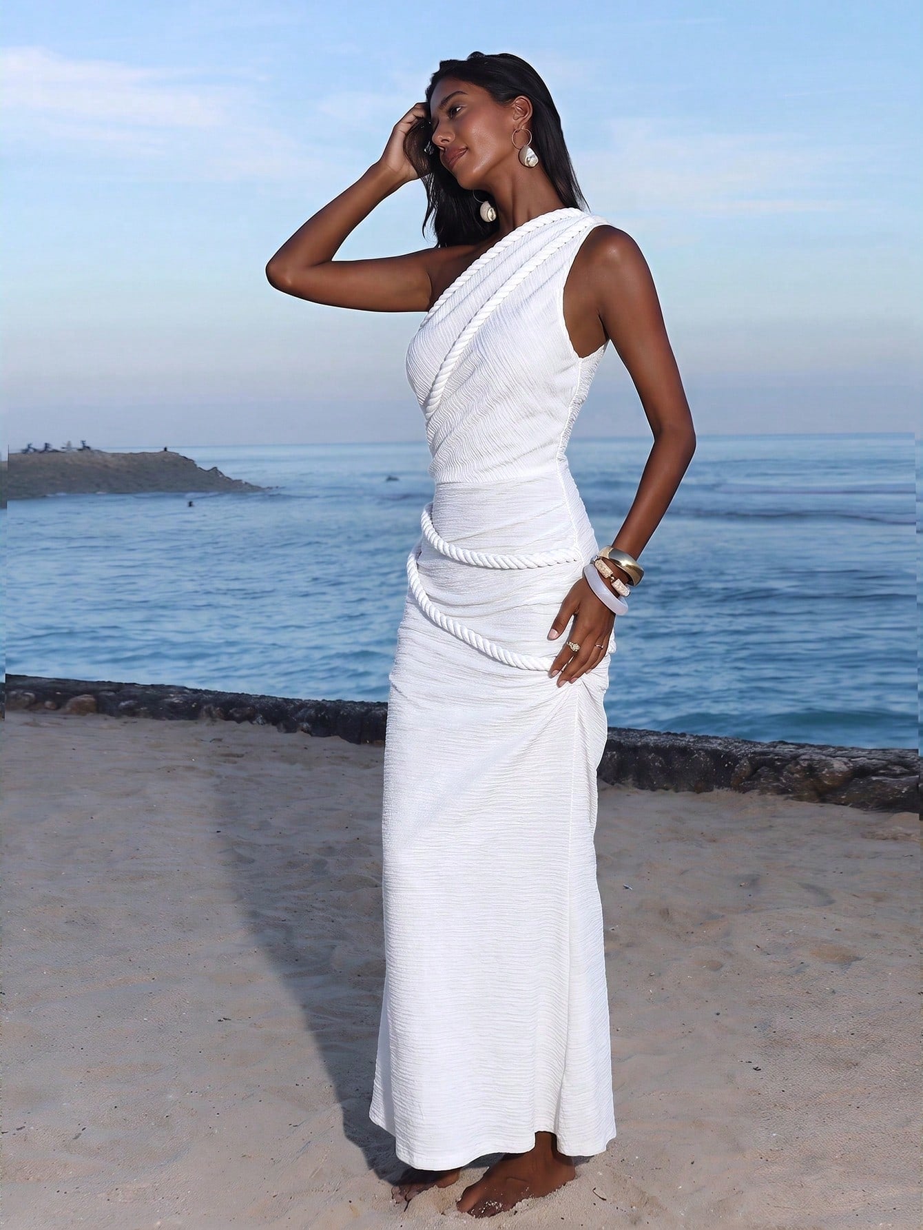 Opulessa Spring/Summer Vacation Knitted One-Shoulder Fitted Dress For Women Beach Vacation White Sexy Tropical