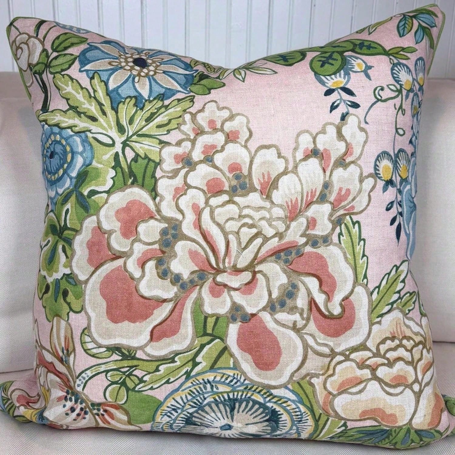 [Pillow Cover]Thibaut Peony Garden Pillow Cover From The S1ojourn Collection.1PC Pillow Cover, You Can Lean Against It When You're Relaxing On The Sofa; You Can Hug It When You're Thinking; It Can Be