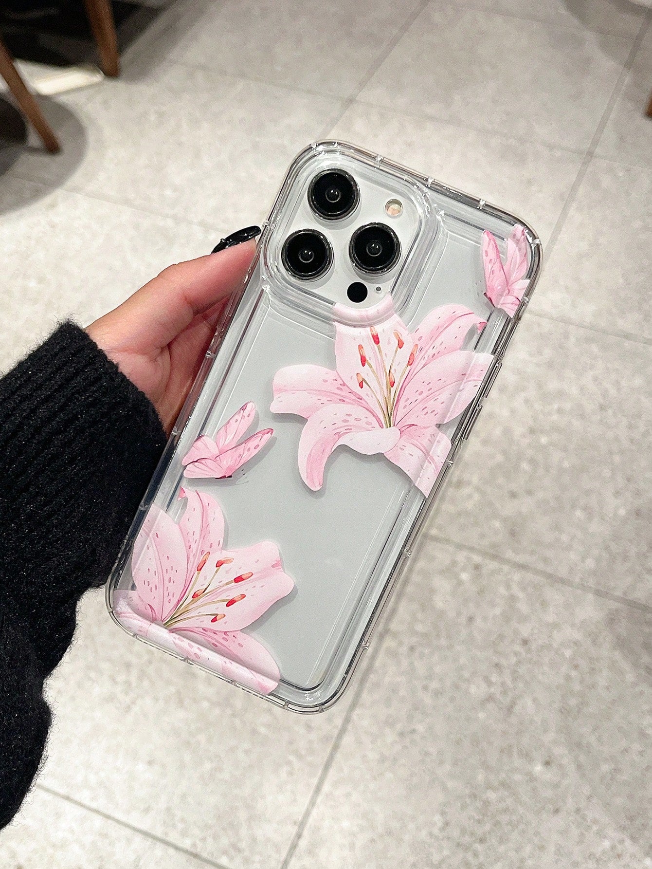 Pink Flower Elements Fashion Phone Shockproof Case Lily Butterfly Pattern 1Pc Ins Style Space Shell Transparent Cream Protective Phone Case For Women, Spring International Version, Birthday Anniversar