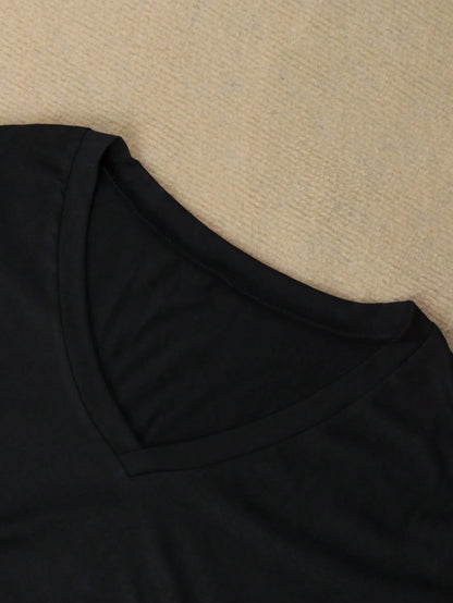 Plus Size Casual Solid V-Neck Simple Fashion T-Shirt Black