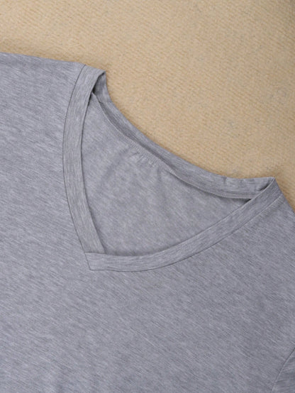 Plus Size Casual Solid V-Neck Simple Fashion T-Shirt Black