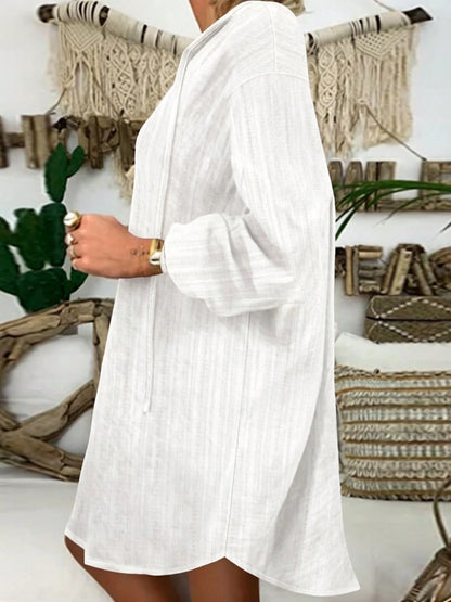 Plus Size Women's Bohemian Style Vacation Loose V-Neck Top, Lightweight Faux Linen Texture Summer Country Style Beach White