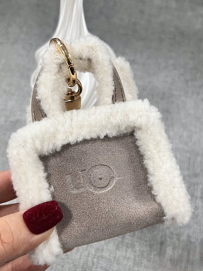 Plush Sled-Style New Crossbody Mini Luxury Bag Charm Blind Box Matching Accessory For Autumn And Winter Bags