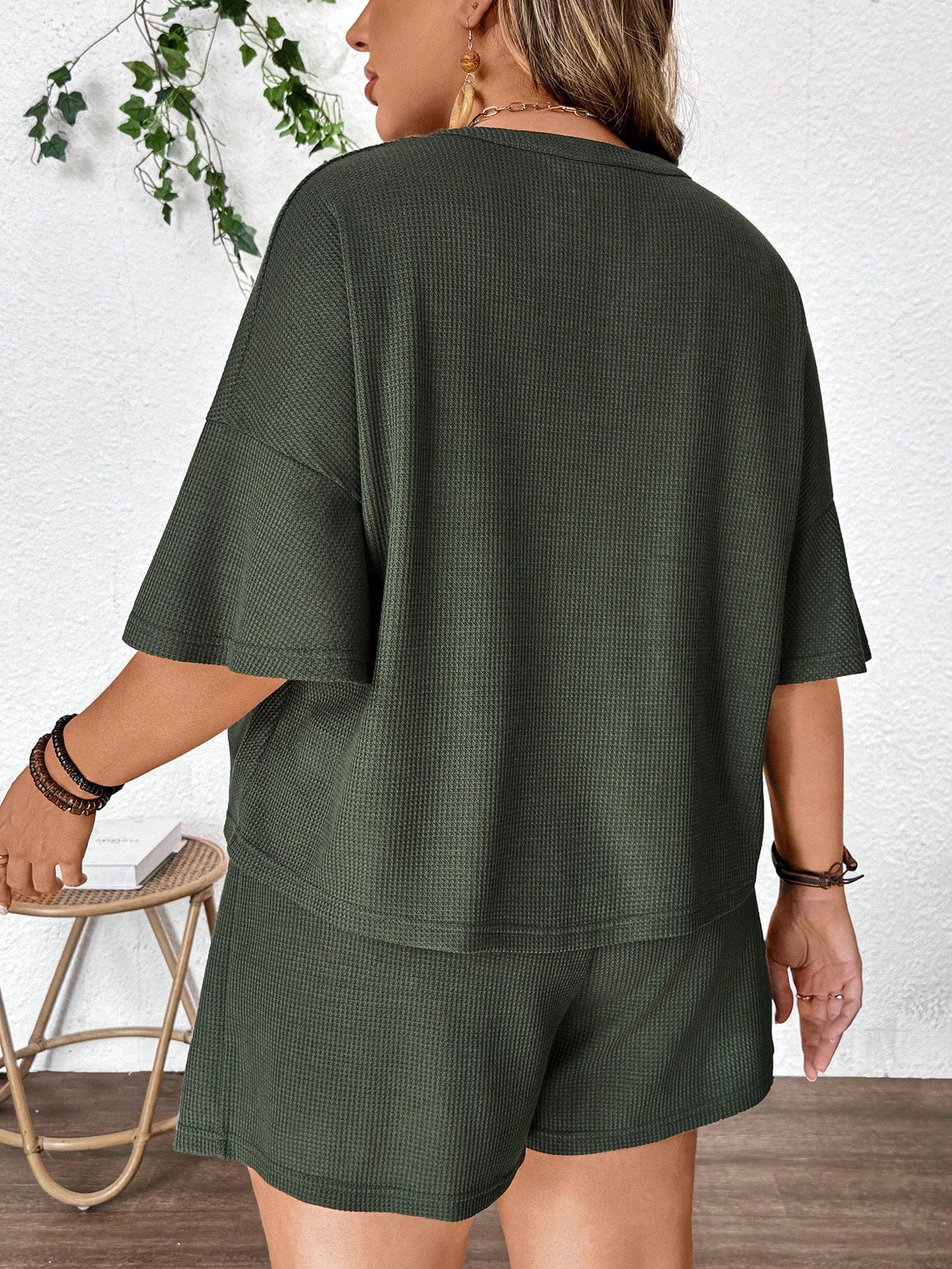 Plussiva Plus Size Maternity Set Dark Green,Sommar,Casual,Everyday Women's V-Neck Short Sleeve Top And Adjustable High Waist Shorts Two-Piece Outfit For Summer