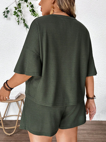 Plussiva Plus Size Maternity Set Dark Green,Sommar,Casual,Everyday Women's V-Neck Short Sleeve Top And Adjustable High Waist Shorts Two-Piece Outfit For Summer