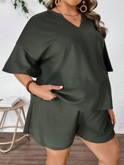 Plussiva Plus Size Maternity Set Dark Green,Sommar,Casual,Everyday Women's V-Neck Short Sleeve Top And Adjustable High Waist Shorts Two-Piece Outfit For Summer