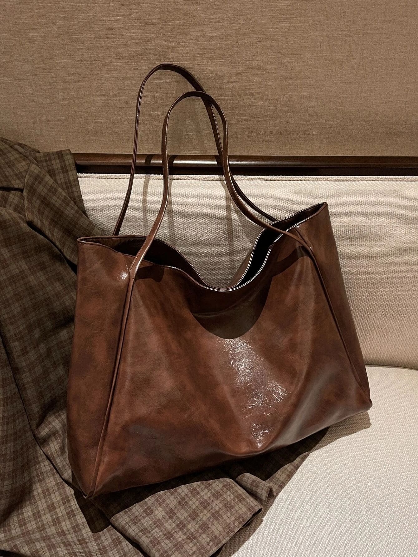 Portable Minimalist Shoulder Tote Bag Women's Minimalist Tote Bag, Large Capacity Shoulder Bag For Work, Artificial Leather Bag White-Collar Workers,Teacher Teachers' Day,Work,Business,Commute,Colleg