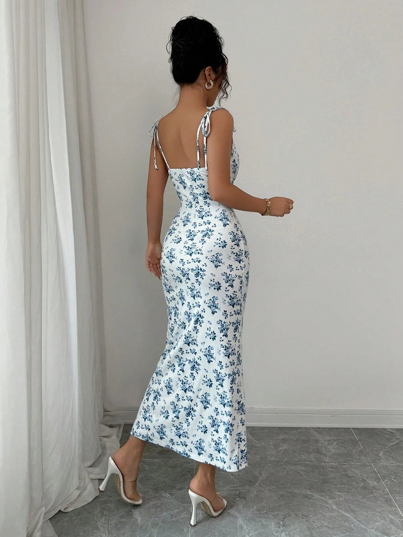 Rafferiza Women Ditsy Floral Strappy Elegant Dress