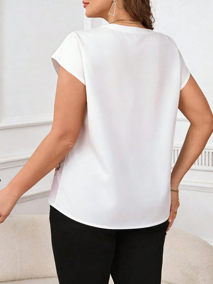 Reflora Plus Size Women's V-Neck Short Sleeve Floral Print Elegant Blouse,White,Summer,Formal, Blue Casual Chic Blouses For Summer Vacation Season