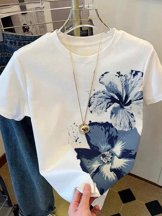 Resyla Women White And Blue Floral Summer Short-Sleeve T-Shirt,Casual Vacation Watercolor Print Round-Neck Loose Top,Artistic Basic Shirt,Mother's Day Gift