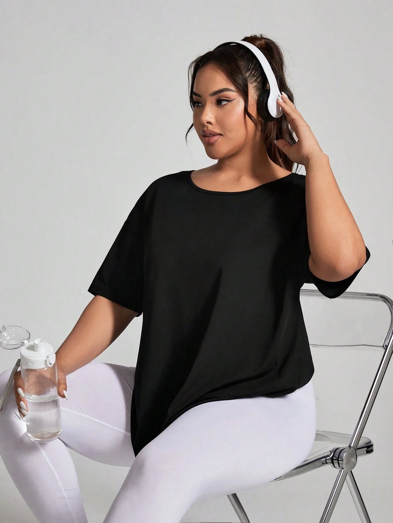 Rhythm Era Plus Size Women's Solid Color Simple Daily Short Sleeve T-Shirt, With Middle Back Opening Design Gym Shirts