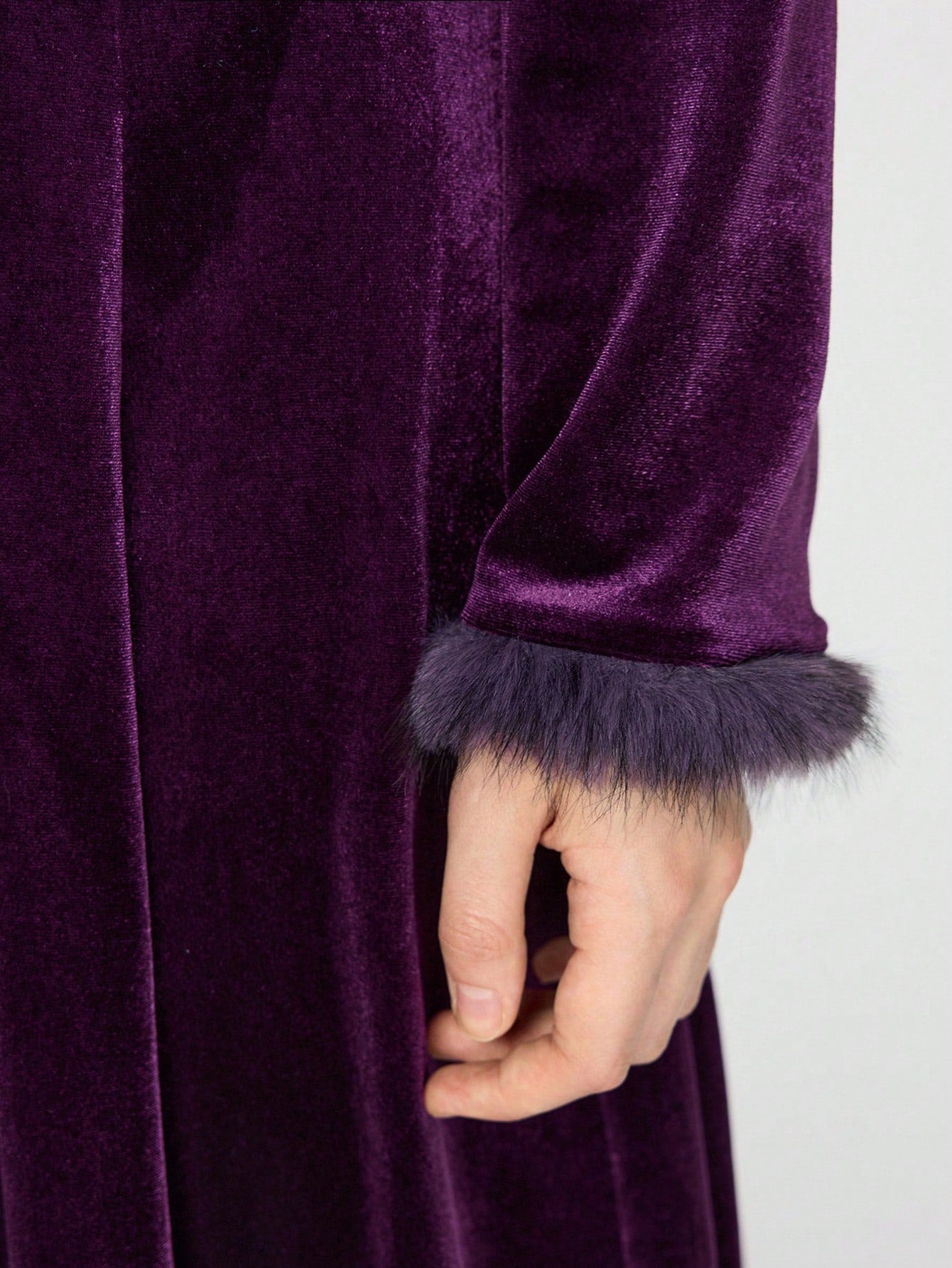 ROMWE Hippie Gothic Mysterious Dark Night Witch Style Vintage Plush Plush Patchwork Open Front Long Plus Size Women Cardigan Coat, Purple Maxi Length Plus Size Outerwear
