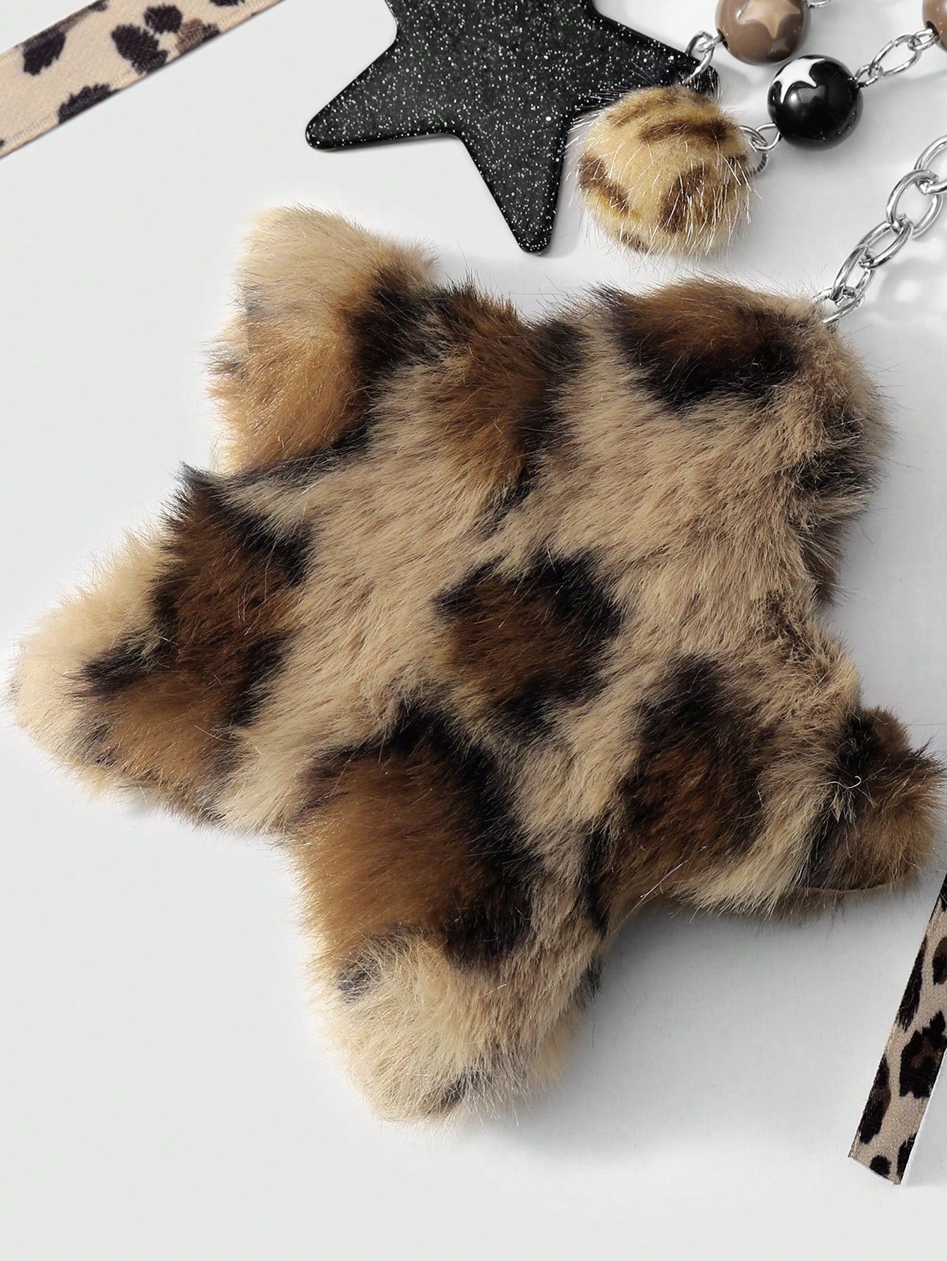 ROMWE Kawaii 1pc Fashionable Retro Personalized Acrylic Star Flower Brown Faux Fur Leopard Bow Heart DIY Keychain Bag Charm, Suitable For Women, Daily Wear, Holiday Gift