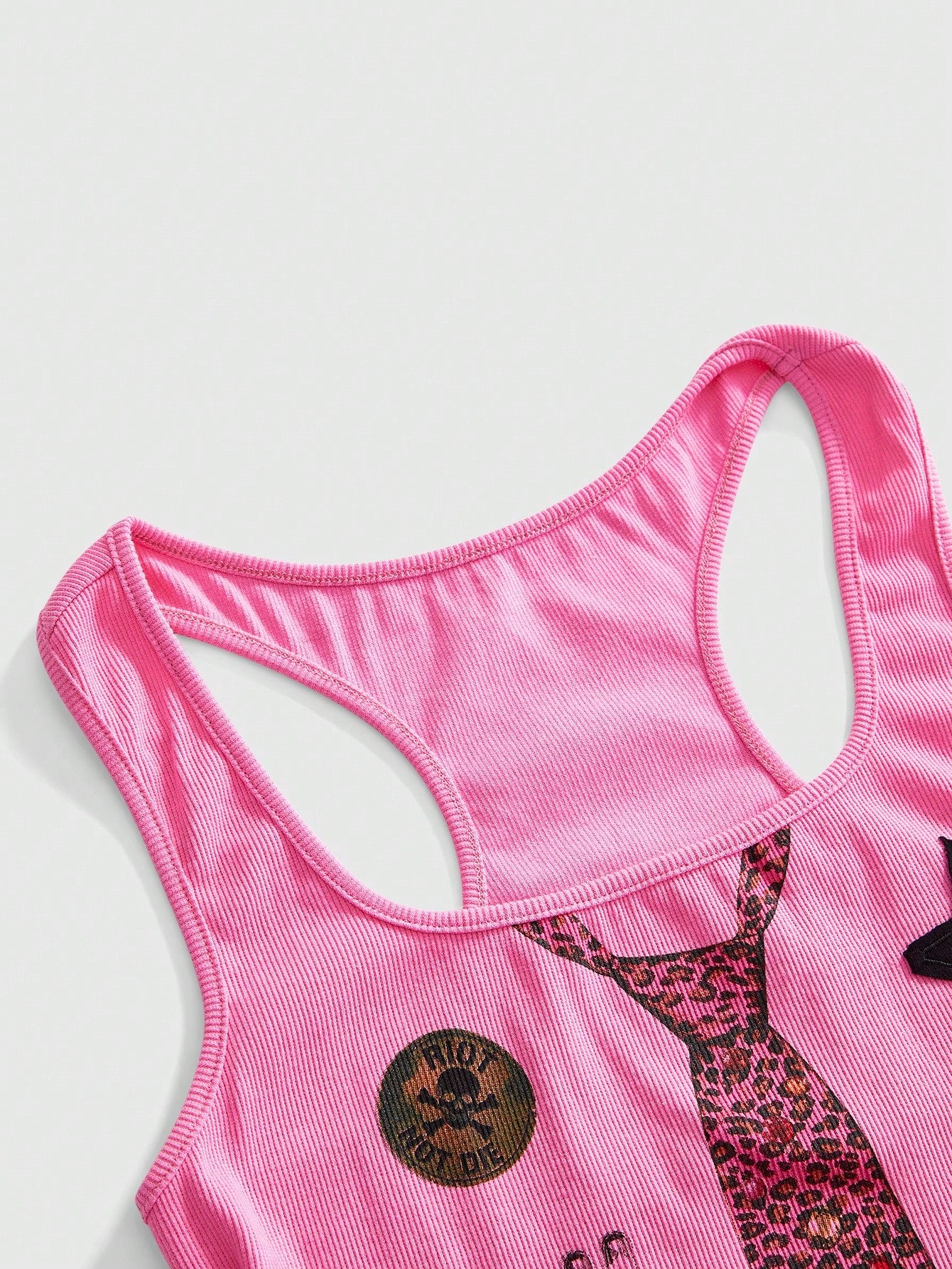 ROMWE Street Life Summer Outfits Music Festival Punk Badge Patchwork Print Button Bow Tie Camisole