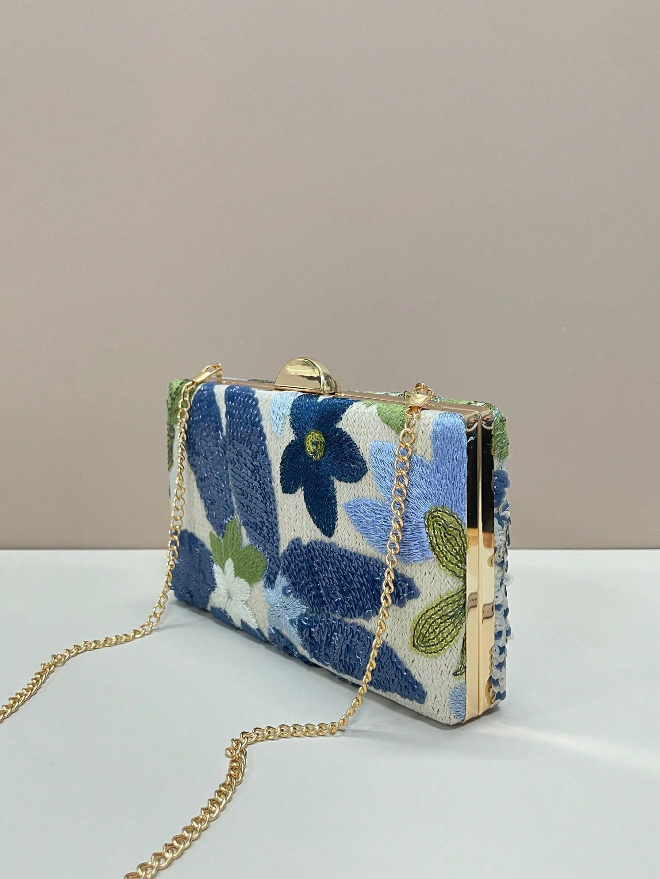 Sequined Embroidered Floral Evening Clutch Bag (Random Pattern, One-Of-A-Kind), Elegant And Exquisite Fashion Women's Handbag With Metal Chain