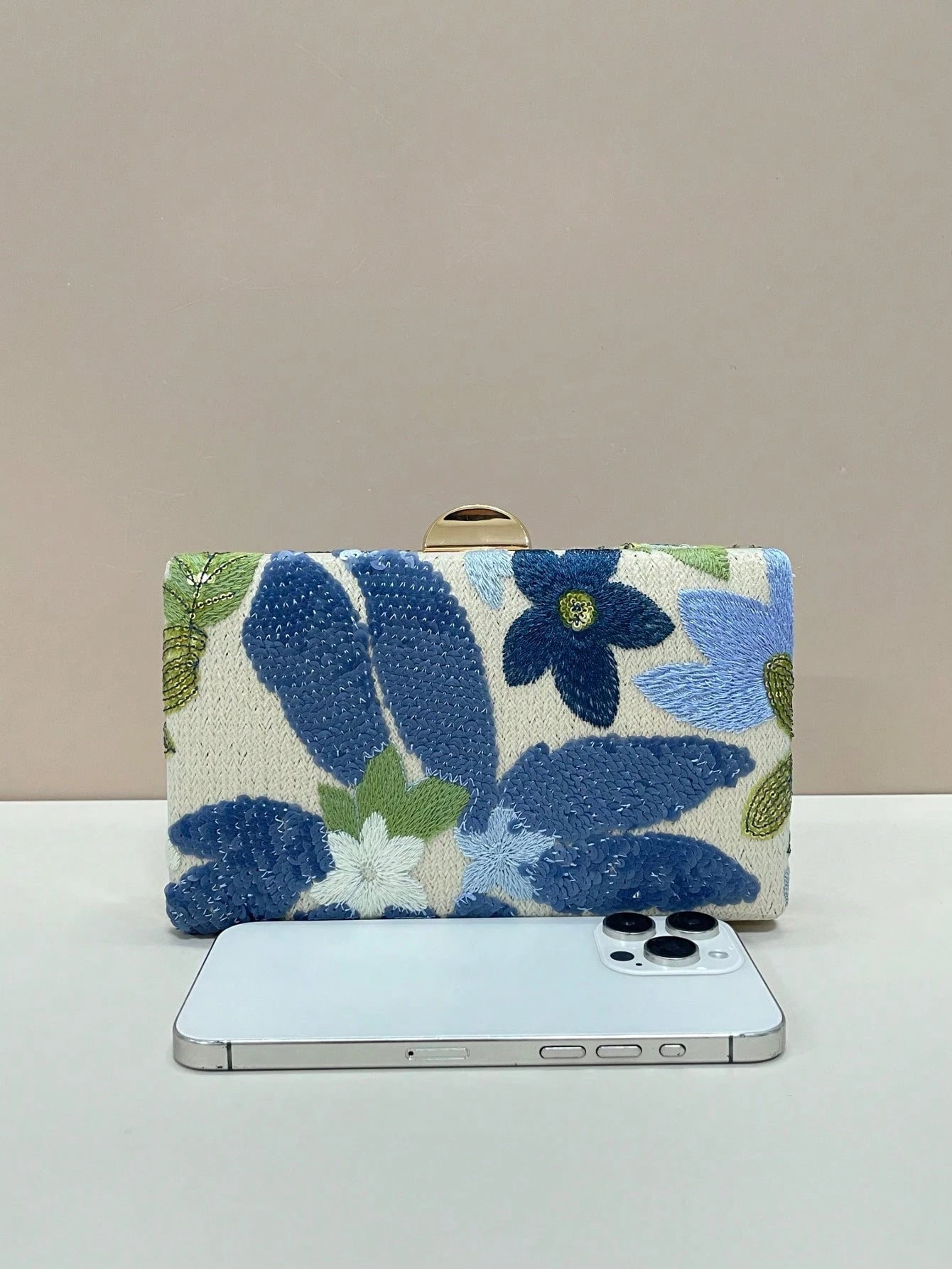 Sequined Embroidered Floral Evening Clutch Bag (Random Pattern, One-Of-A-Kind), Elegant And Exquisite Fashion Women's Handbag With Metal Chain