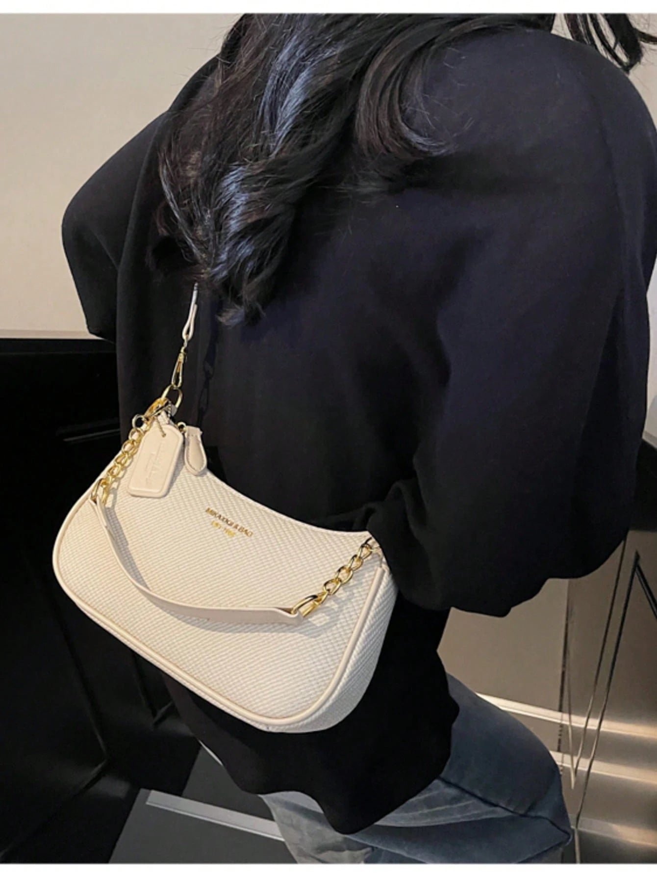 Simple Solid Color Women's Shoulder Bag, 2025 Faux Leather Baguette Bag, Zippered Closure